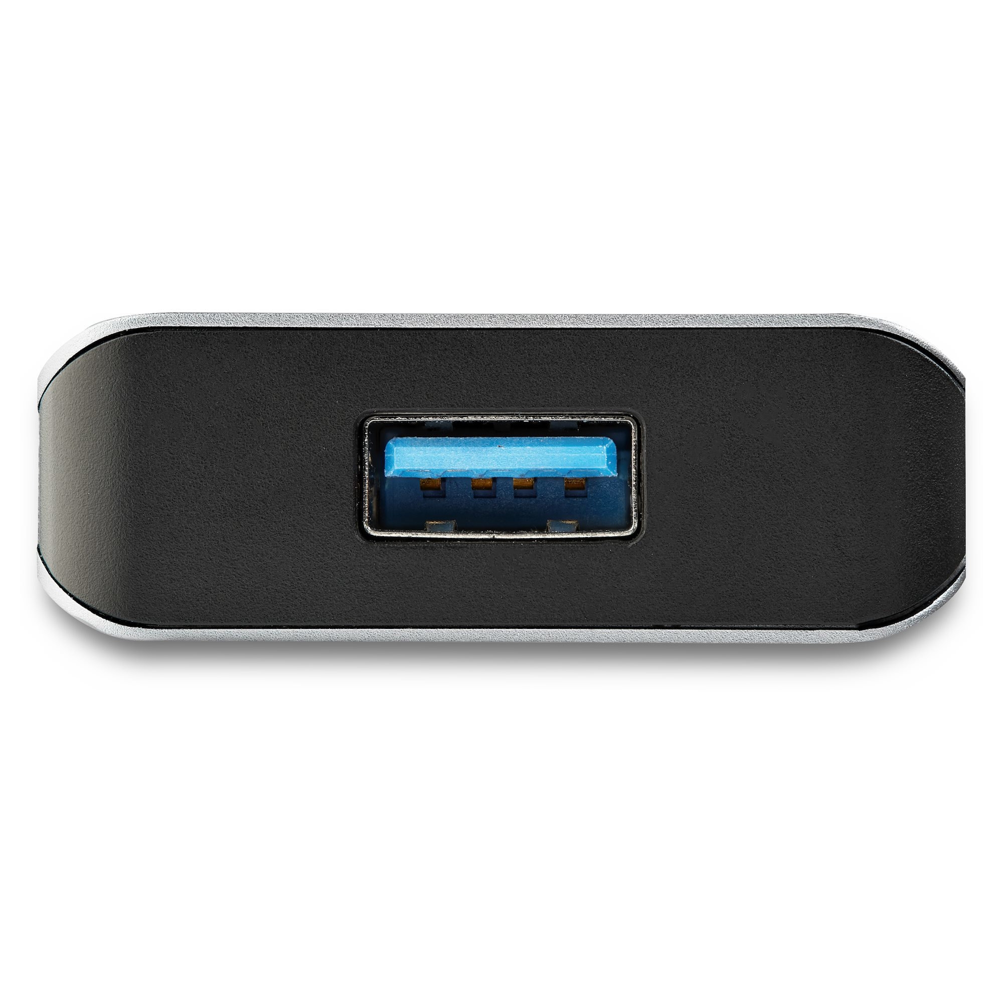 Nahaufnahme eines USB-Anschlusses. Der Anschluss ist schwarz mit blauem Innenraum. Weißer Hintergrund.