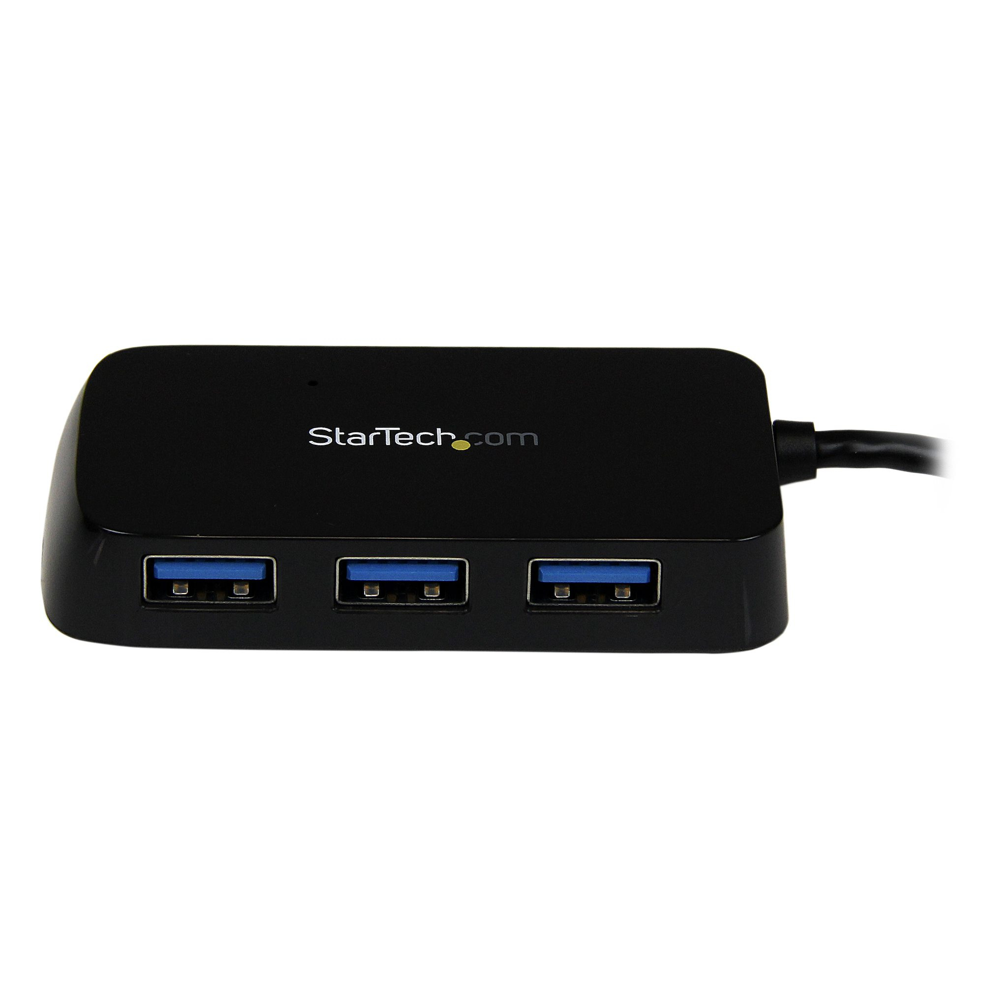 Ein schwarzer USB-Hub mit drei USB-Anschlüssen, mit dem StarTech.com-Logo.