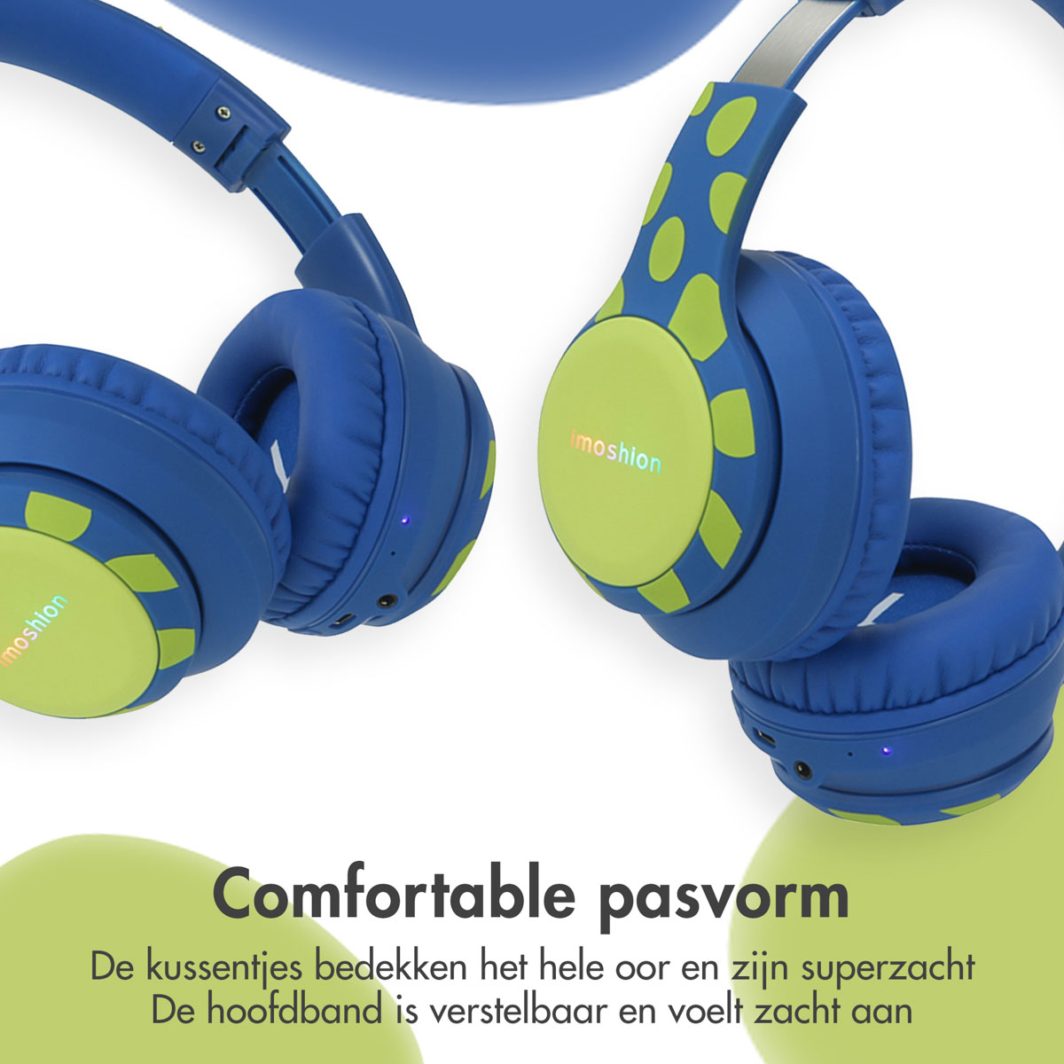 Blauwe en groene koptelefoon met tekst, witte achtergrond.