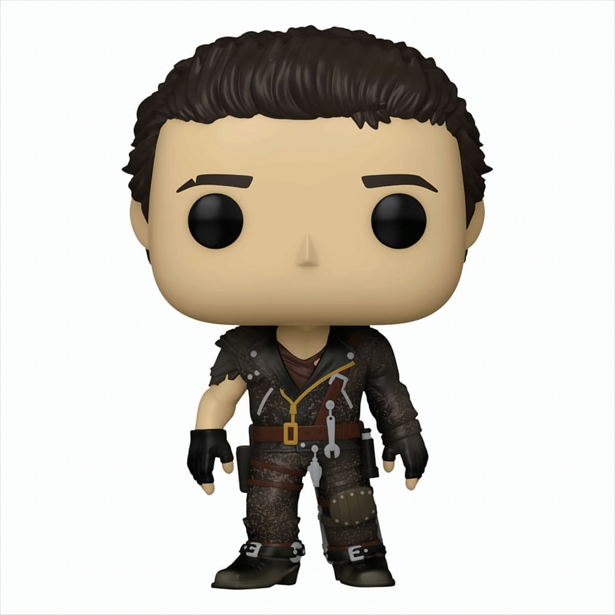 Funko Pop di un personaggio maschile con capelli castani, occhi neri e abito in pelle, in piedi.