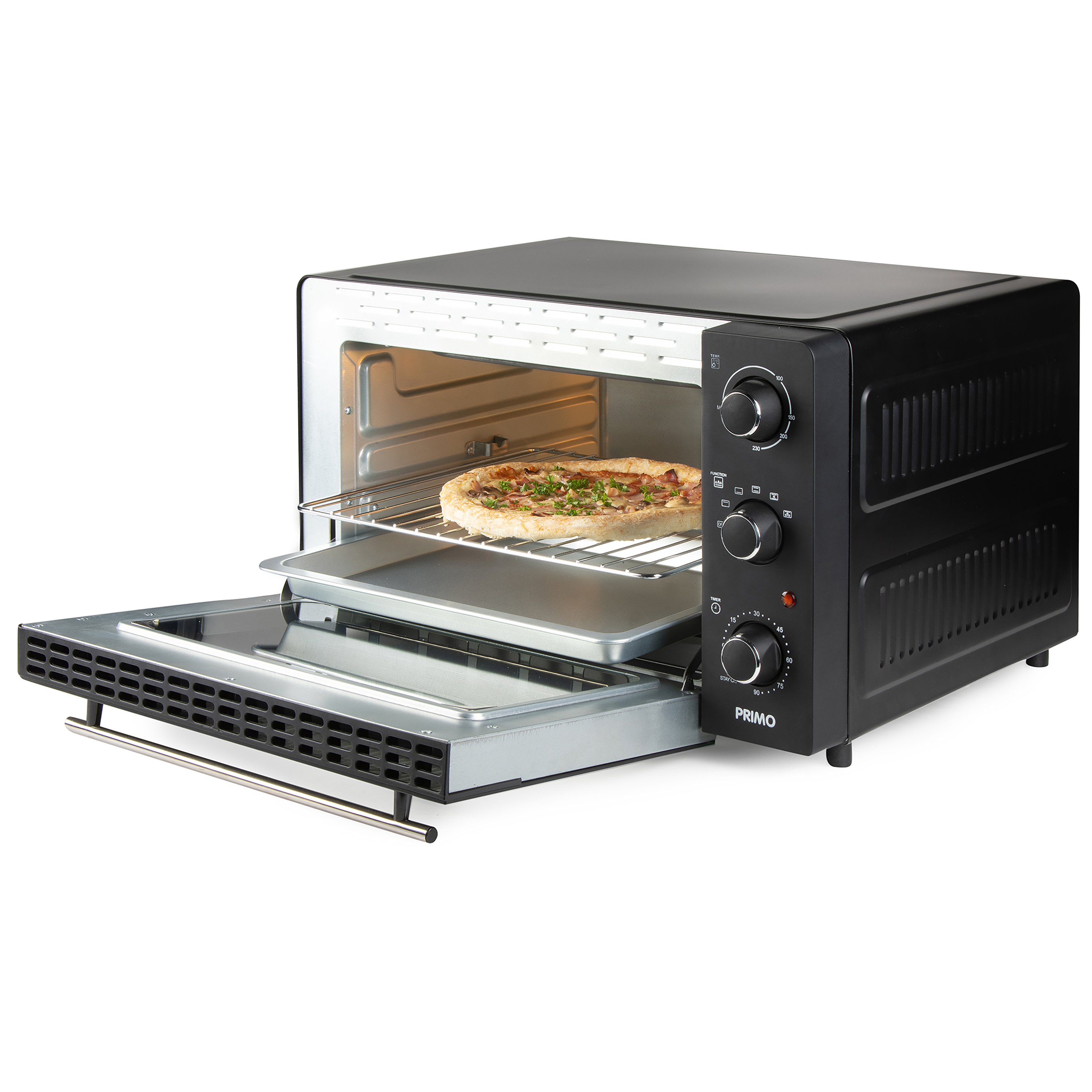 Zwarte Primo-oven met open deur en een pizza op een rek. Er zitten twee bakplaten in.