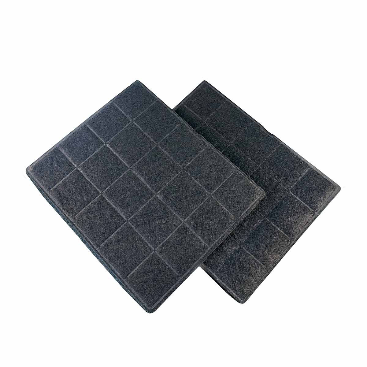 Zwei schwarze Luftfilter. Sie sind quadratisch mit einem Gittermuster. Sie sind diagonal angeordnet und überlappen sich leicht.