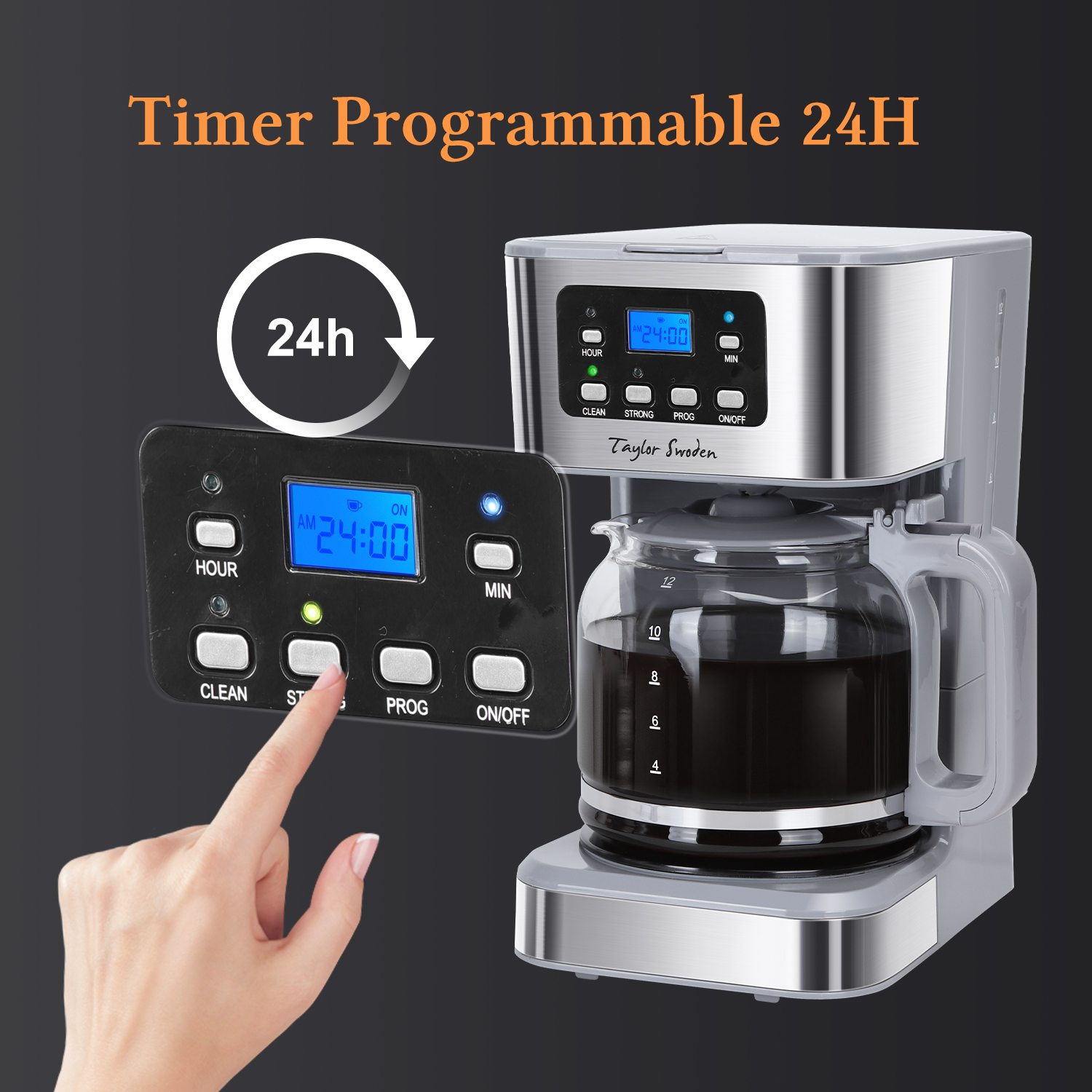 Caffettiera con timer e mano che tocca lo schermo.