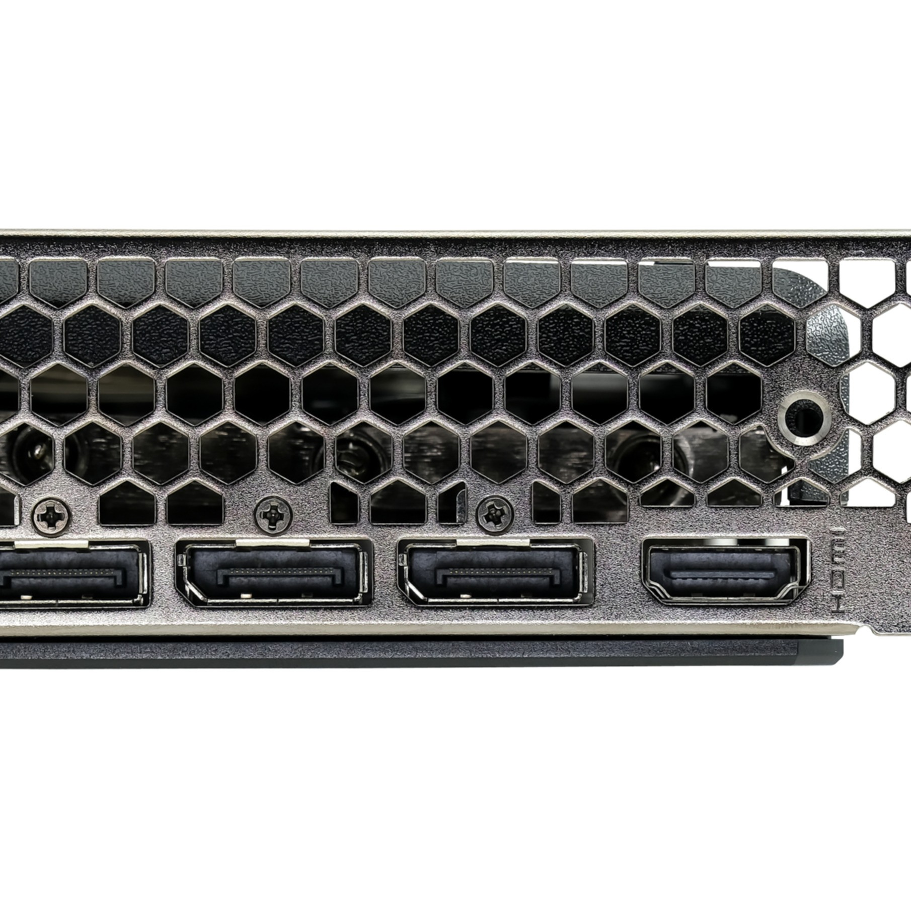Porty karty graficznej, sześciokątne otwory wentylacyjne. Wiele portów HDMI i DP.
