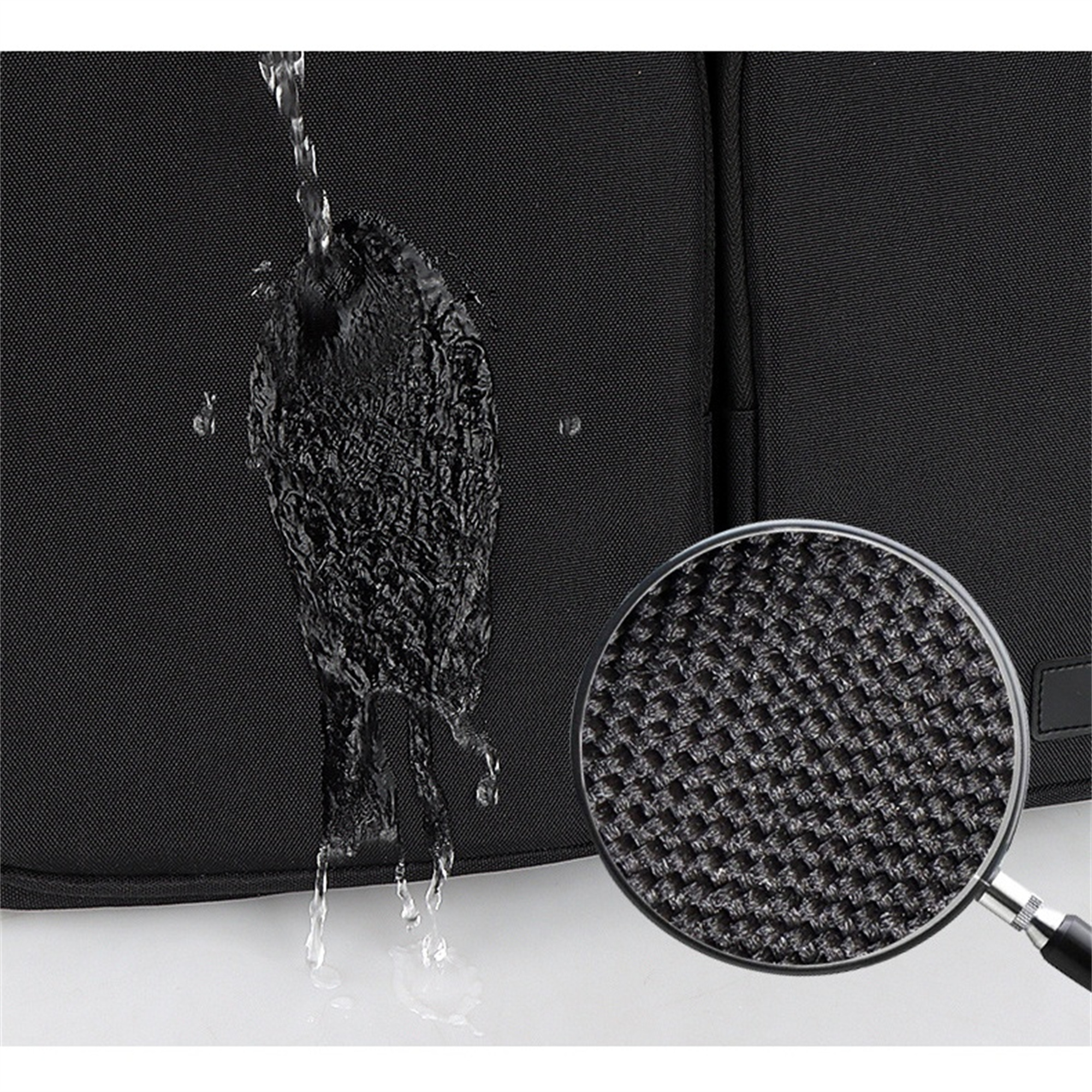 Wasser wird auf einen schwarzen Stoff gegossen und zeigt das wasserabweisende Material. Eine Lupe zeigt eine Nahaufnahme.