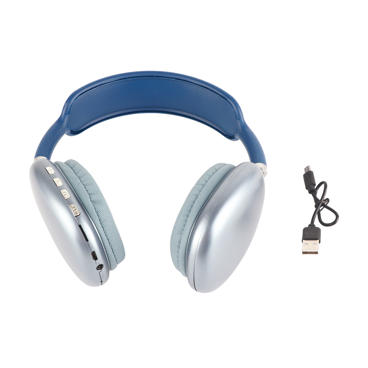 Silber-blaue Kopfhörer mit Ladekabel, vor weißem Hintergrund.