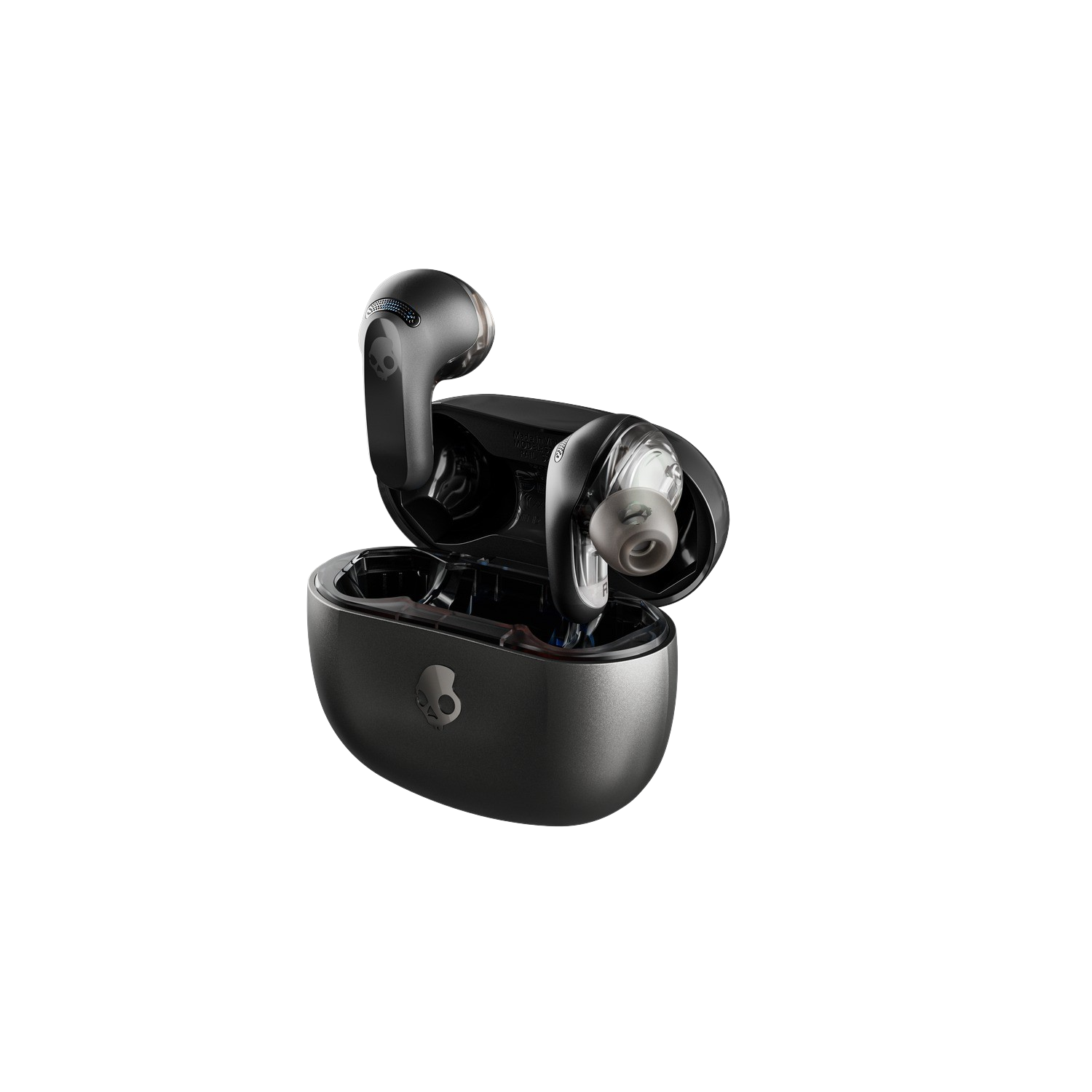 Czarne słuchawki Skullcandy w etui ładującym. Etui jest otwarte, widać słuchawki.