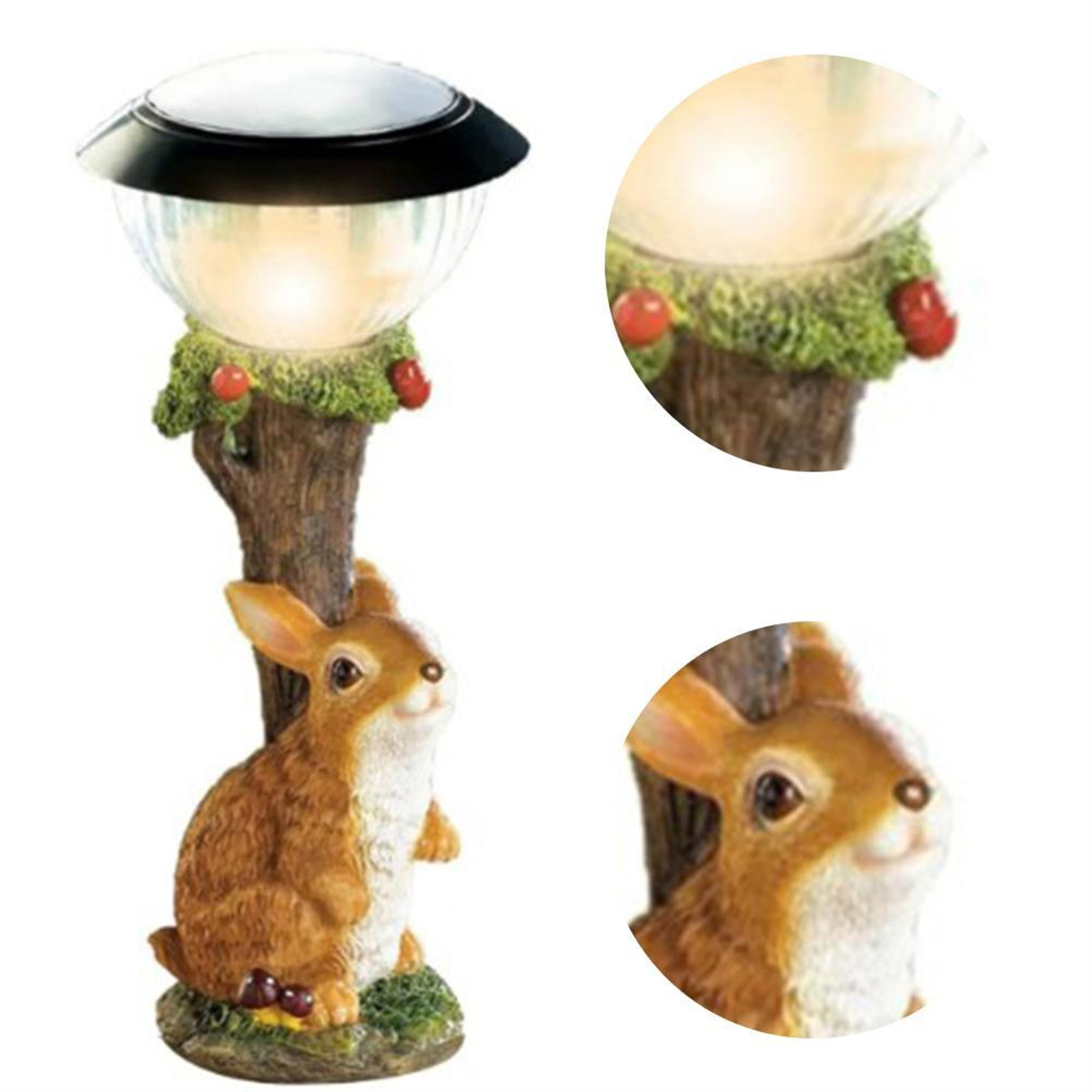 Eine solarbetriebene Gartenlampe mit einer Hasenfigur. Sie hat Licht und rote Beeren.