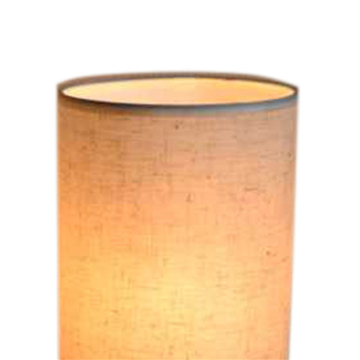 Ein zylindrischer Lampenschirm mit weichem Glanz, hellbeige Farbe.