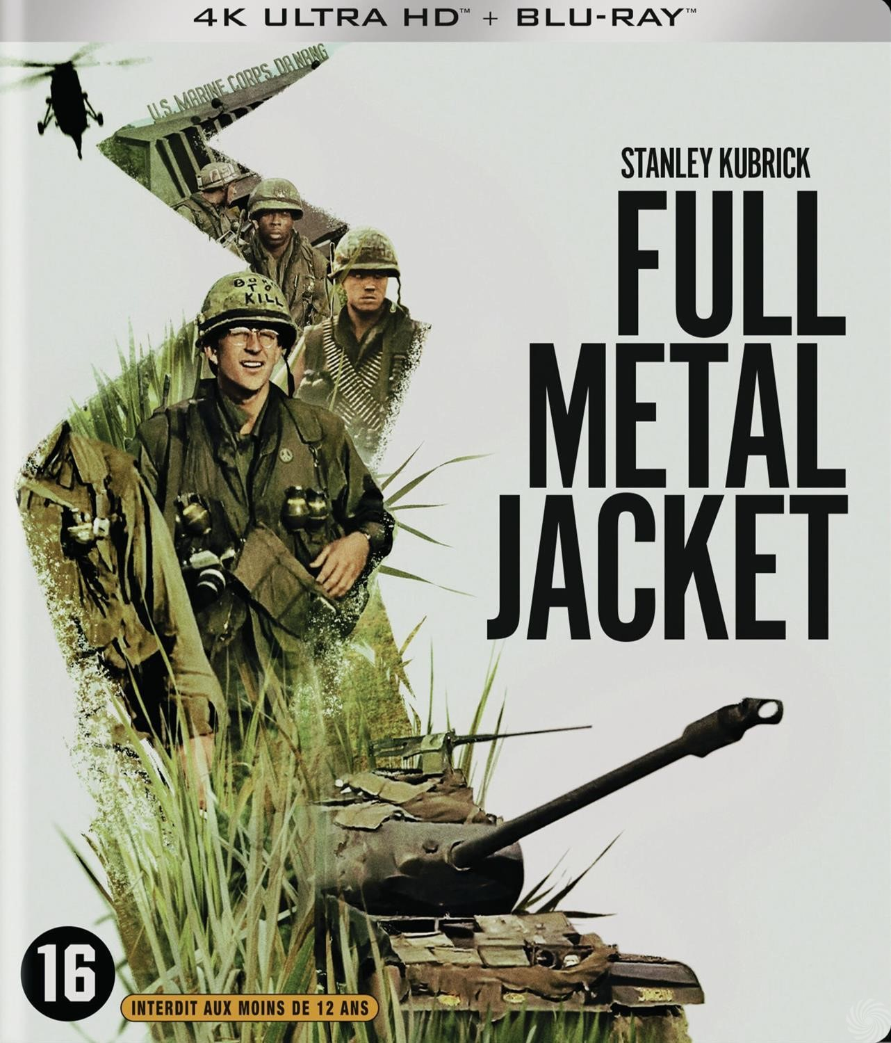 Full Metal Jacket Blu-ray cover. Film toont soldaten en een tank. Witte achtergrond.