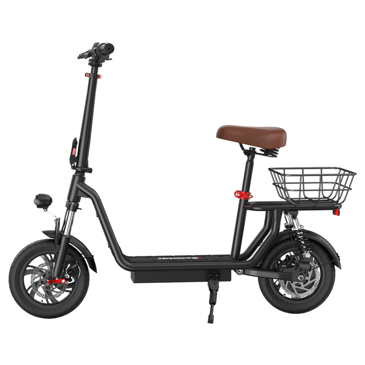 Scooter elettrico nero con un cestino e un sedile marrone. È su una superficie bianca.