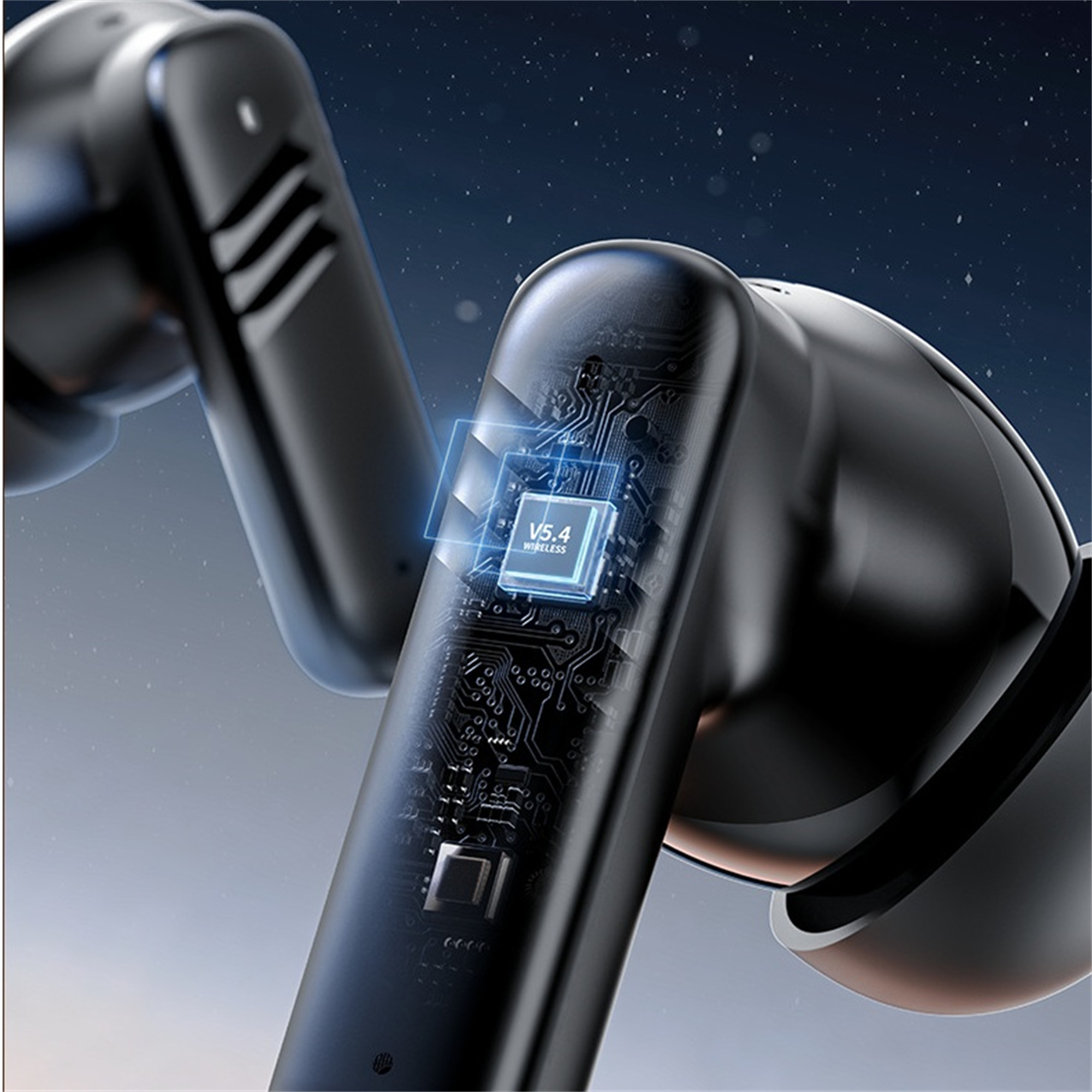 Ein schwarzer Ohrhörer mit sichtbarem V5.4 WIRELESS-Chip. Der Hintergrund ist verschwommen und blau.
