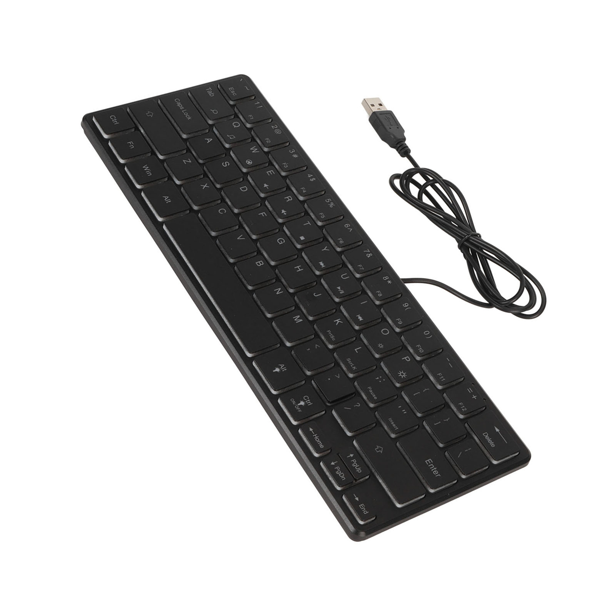 Eine schwarze Tastatur mit angeschlossenem USB-Kabel. Die Tastatur hat Tasten und einen Ziffernblock.