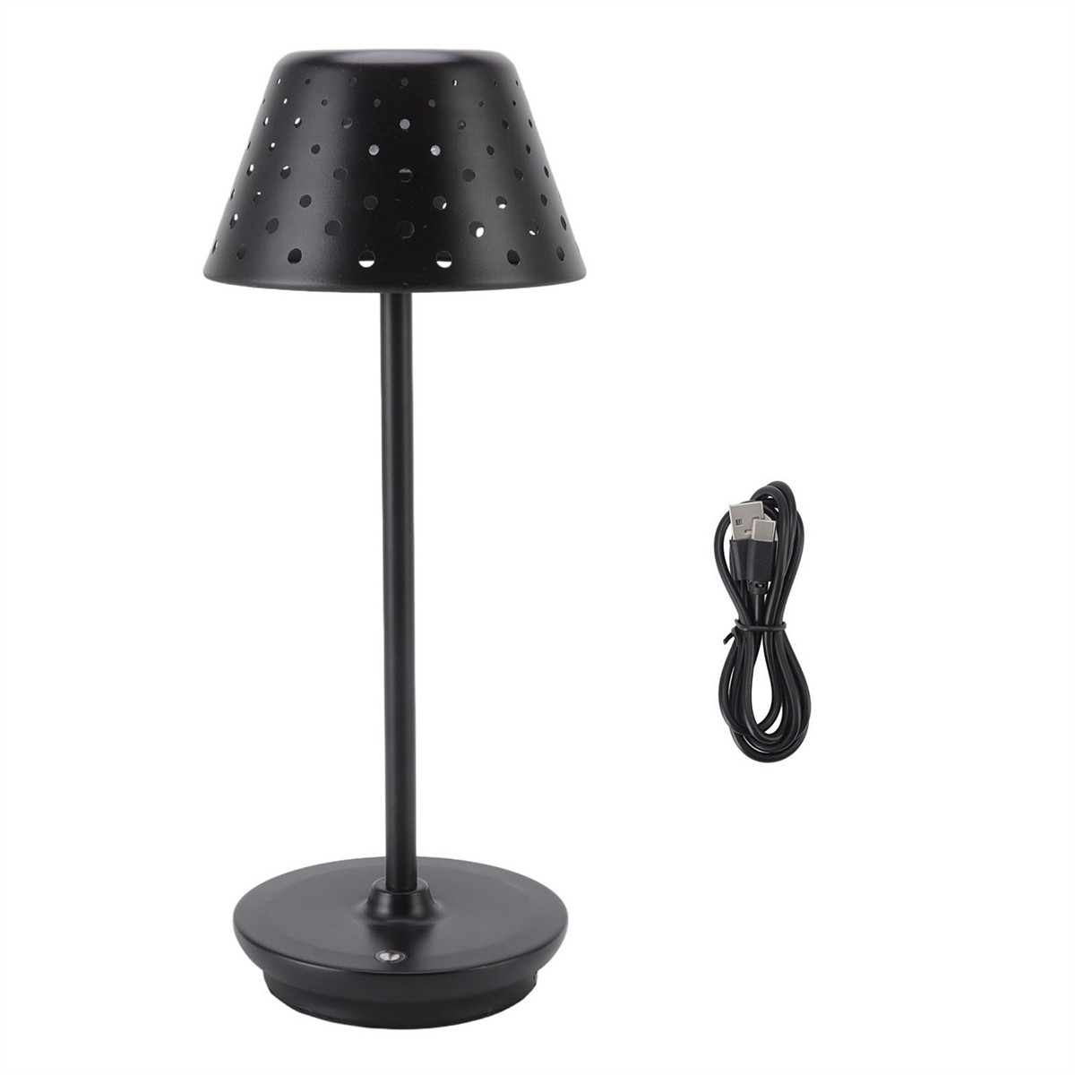 Schwarze Tischlampe. Die Lampe hat einen schwarzen Schirm mit Löchern. Ein USB-Kabel befindet sich in der Nähe.