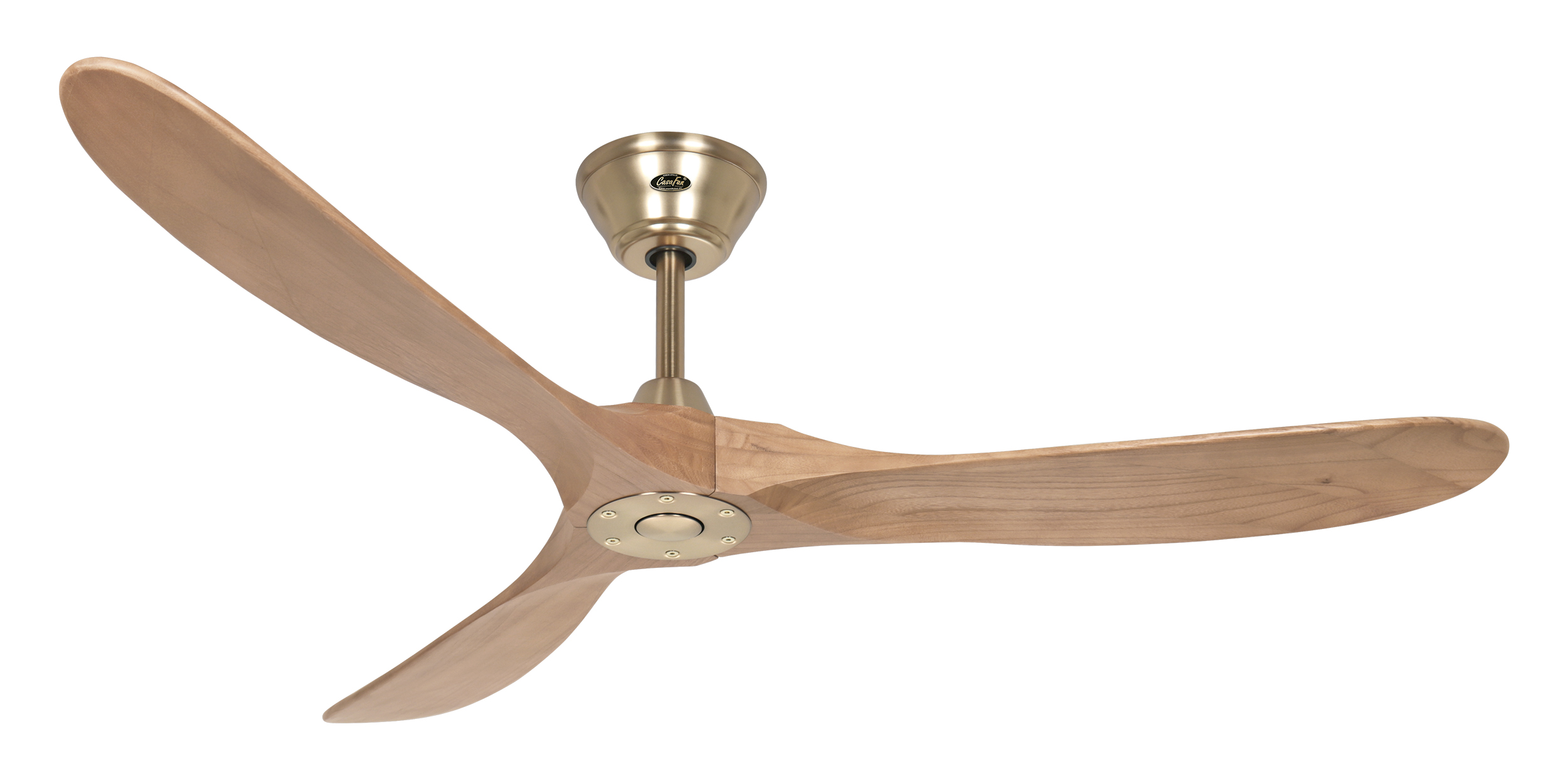 Ventilatore da soffitto con pale in legno e alloggiamento del motore dorato. È montato su un soffitto bianco.