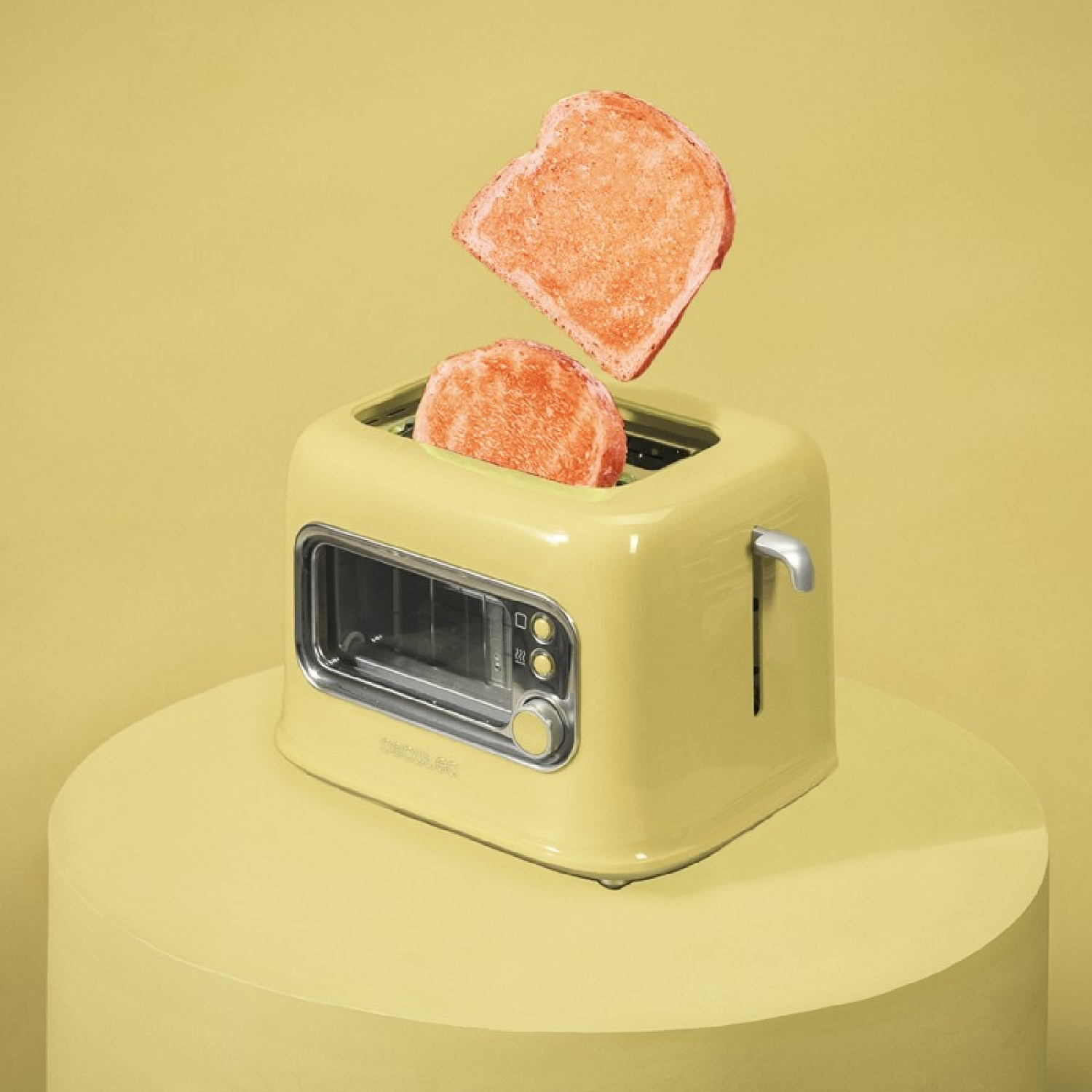 Gelber Toaster mit zwei herausschnellenden Toastscheiben auf einem gelben Podest.
