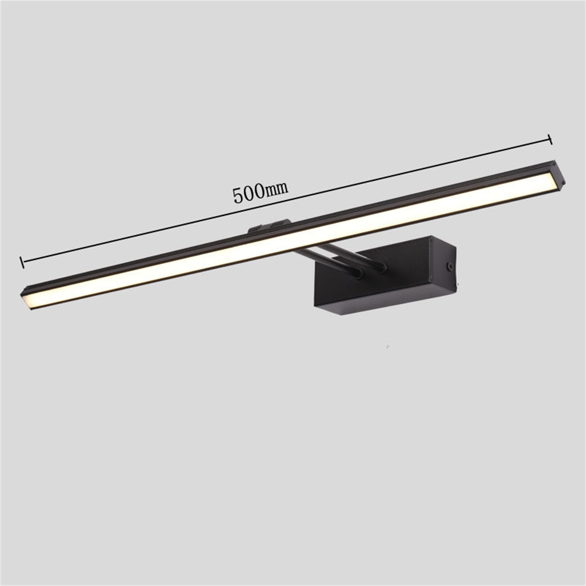 Eine schwarze Wandleuchte mit einer langen, rechteckigen Lichtquelle. Die Länge beträgt 500 mm.