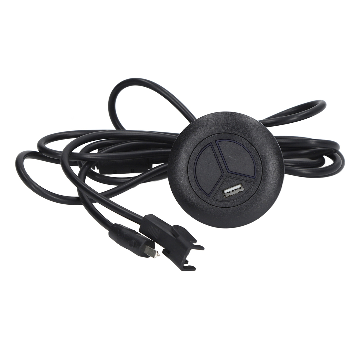Schwarze Fernbedienung mit USB-Anschluss und Kabeln. Der Knopf hat ein dreiteiliges Design.