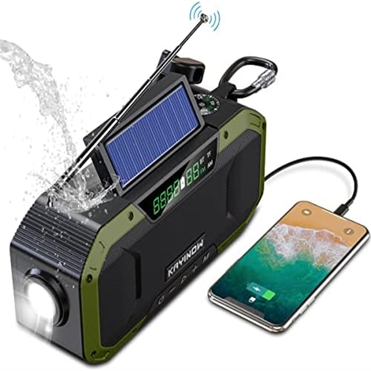 Ein robustes, schwarz-grünes tragbares Radio mit Solarpanel, Antenne und Telefonladung.