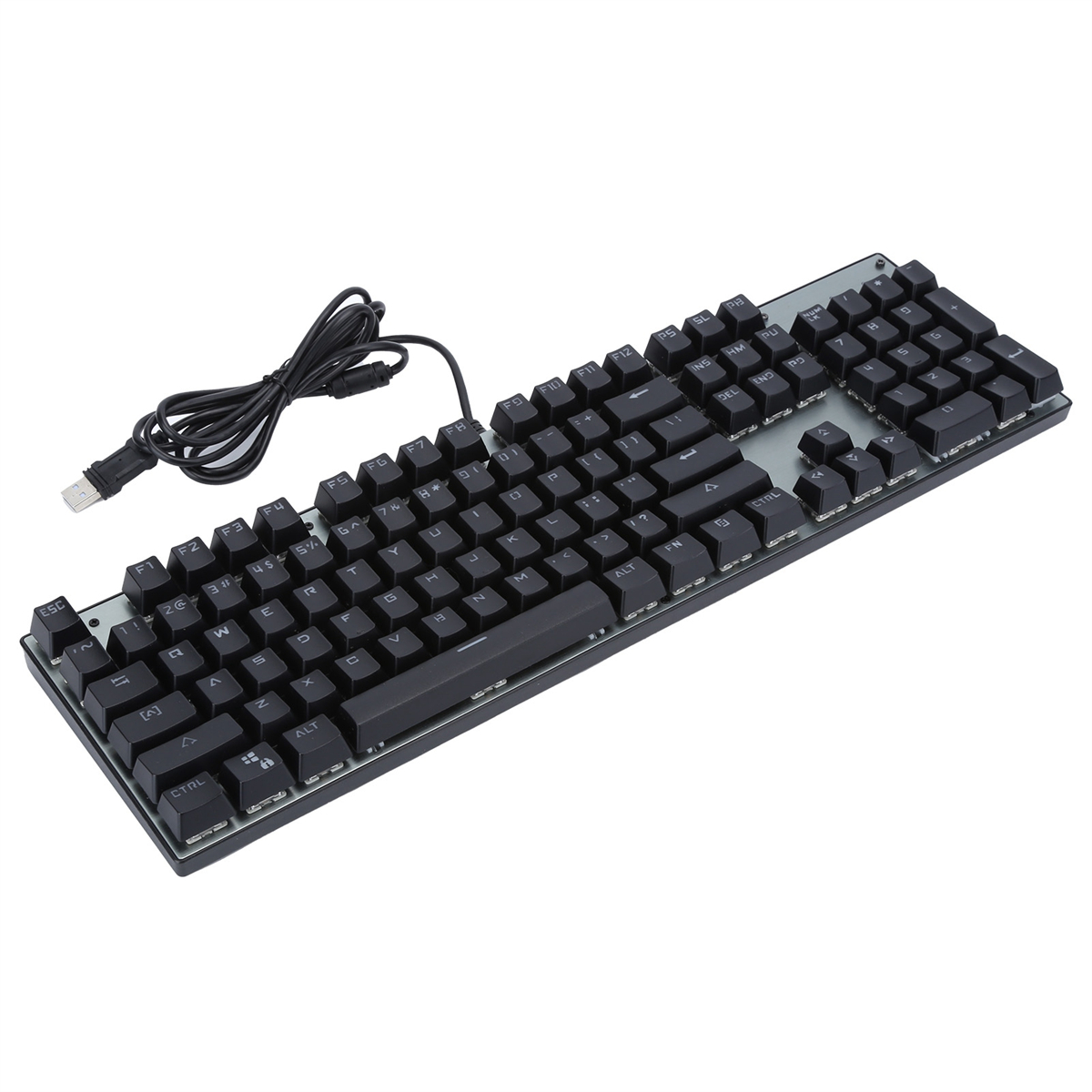 Schwarze mechanische Tastatur mit schwarzen Tasten und silbernem Rahmen. USB-Kabel angeschlossen.