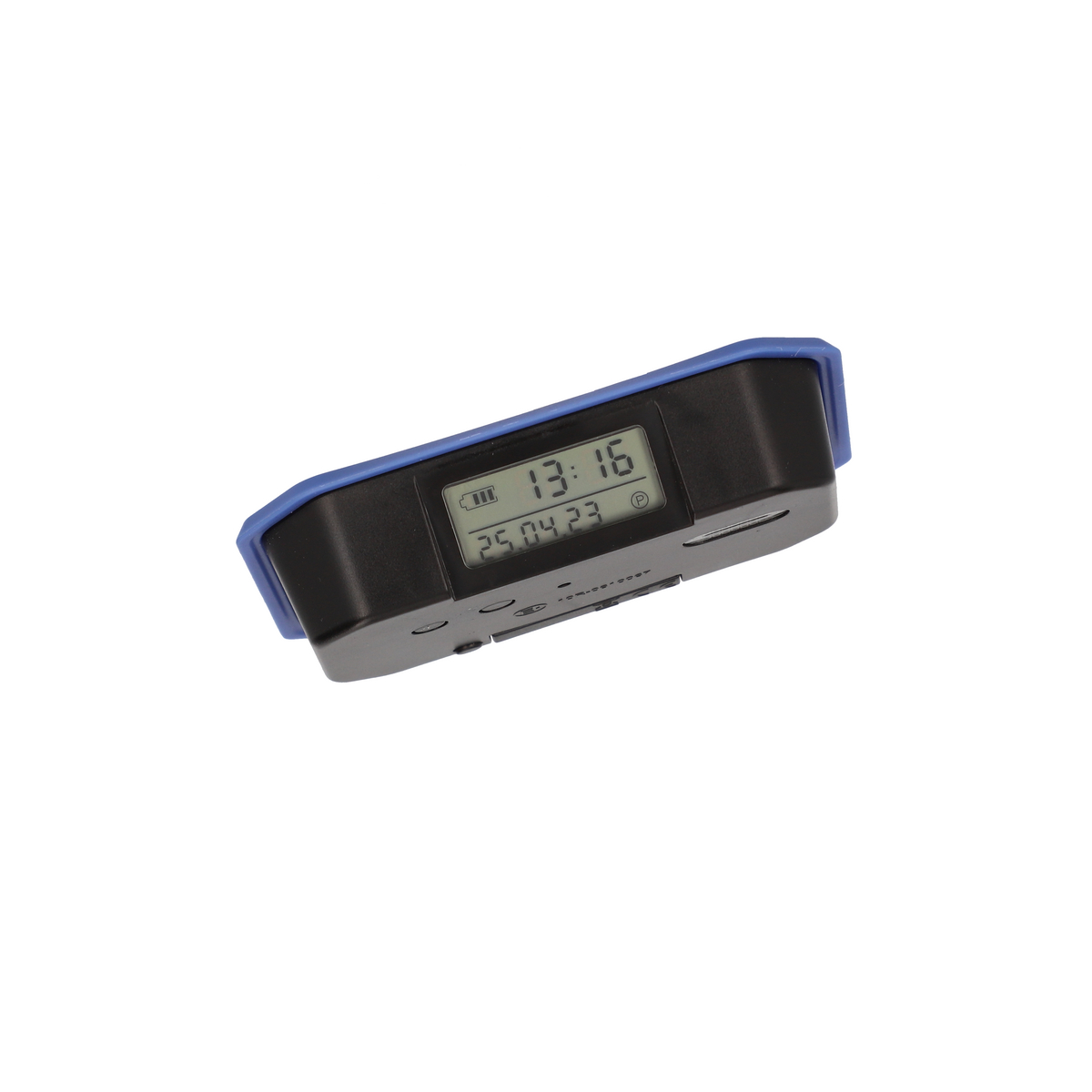 Eine kleine, schwarz-blaue Digitaluhr, die die Uhrzeit und das Datum anzeigt. Die Uhr befindet sich auf einer weißen Oberfläche.