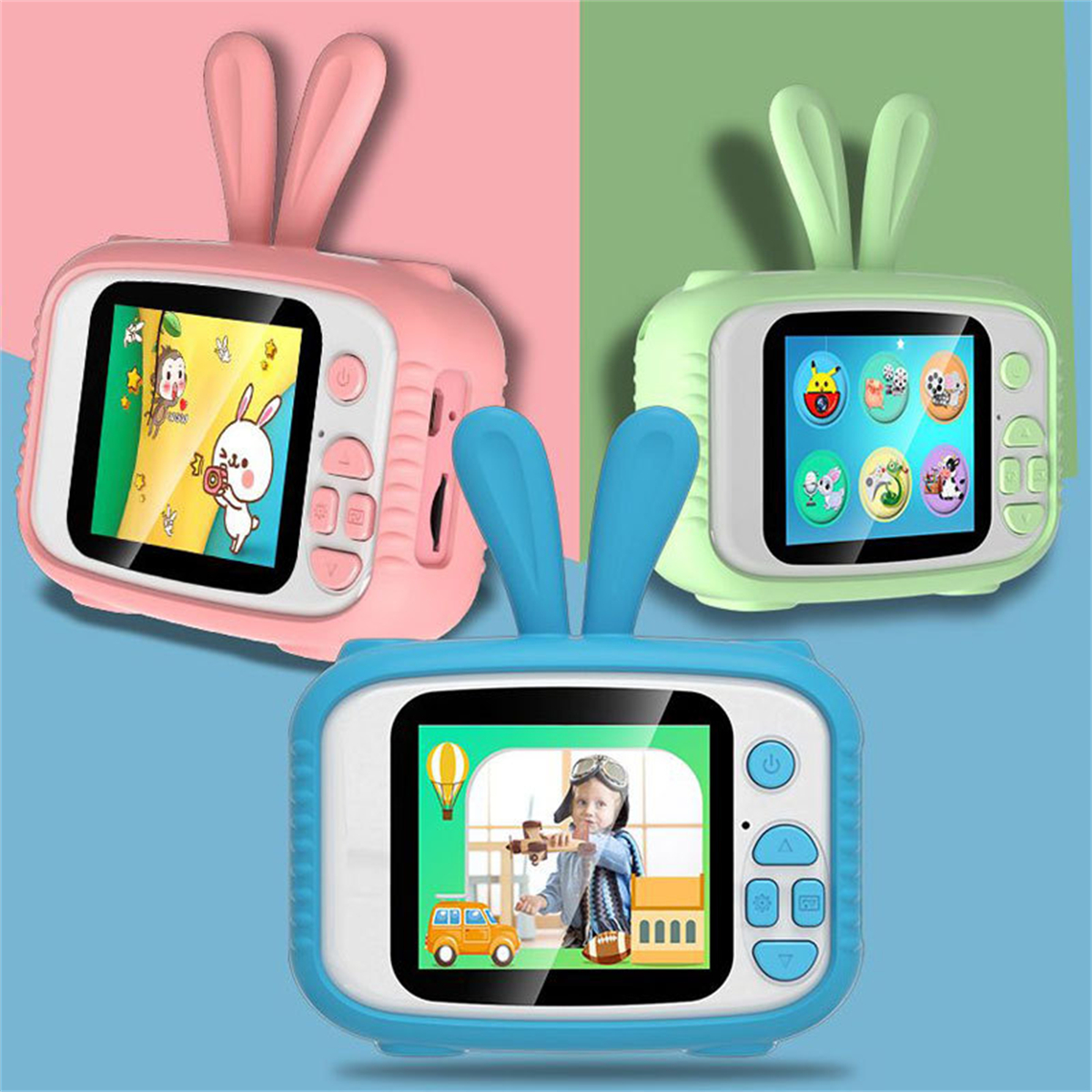 Drei Kinderkameras, rosa, grün und blau. Jede hat Hasenohren. Bildschirme zeigen Cartoons. Der Hintergrund ist zweifarbig.