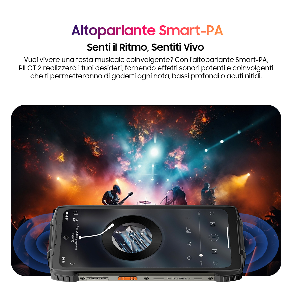 Telefono con gruppo che suona musica. Il testo menziona Smart-PA e un'esperienza musicale coinvolgente.