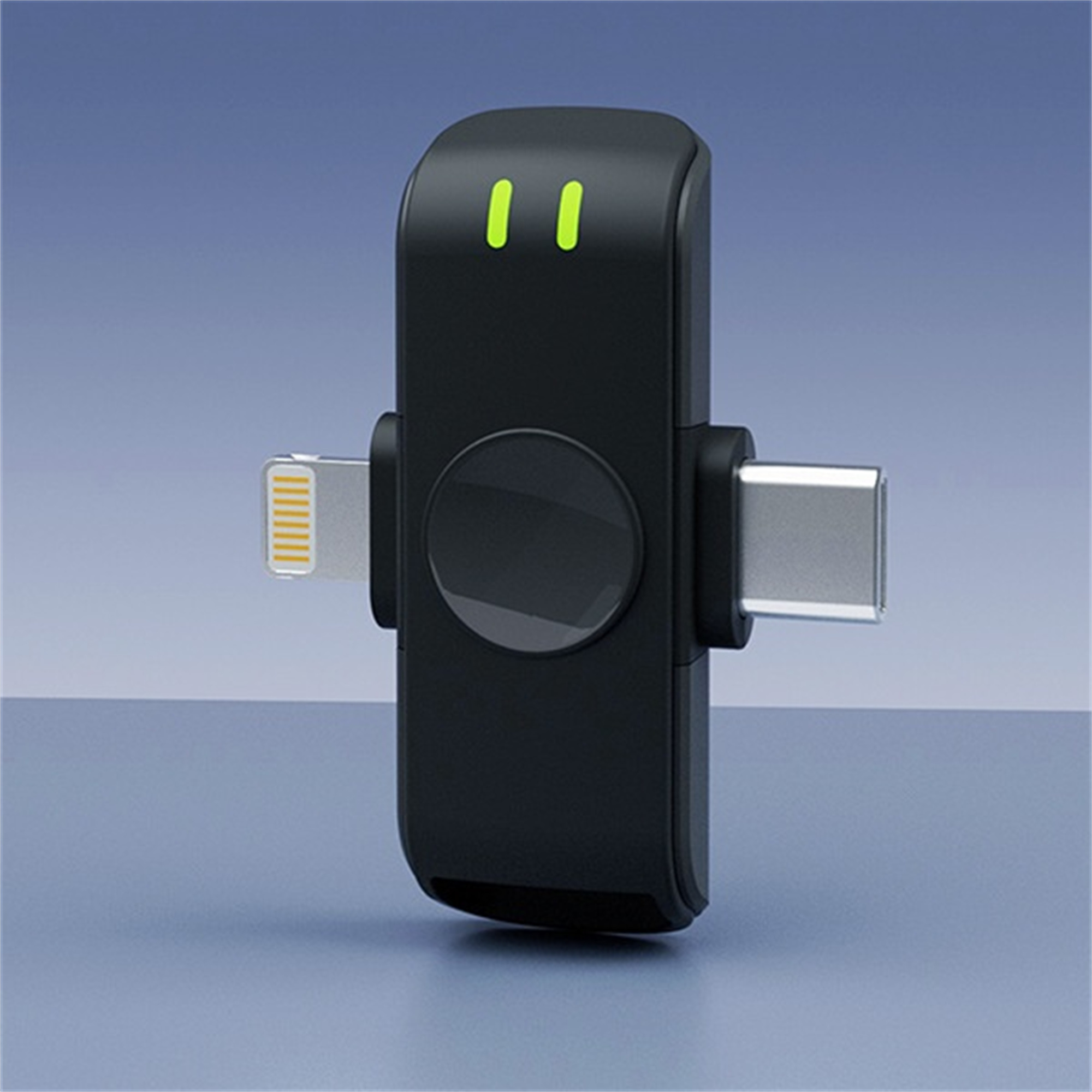Ein schwarzer Dual-USB-Adapter mit Lightning- und USB-C-Anschlüssen, grüne Lichter oben.