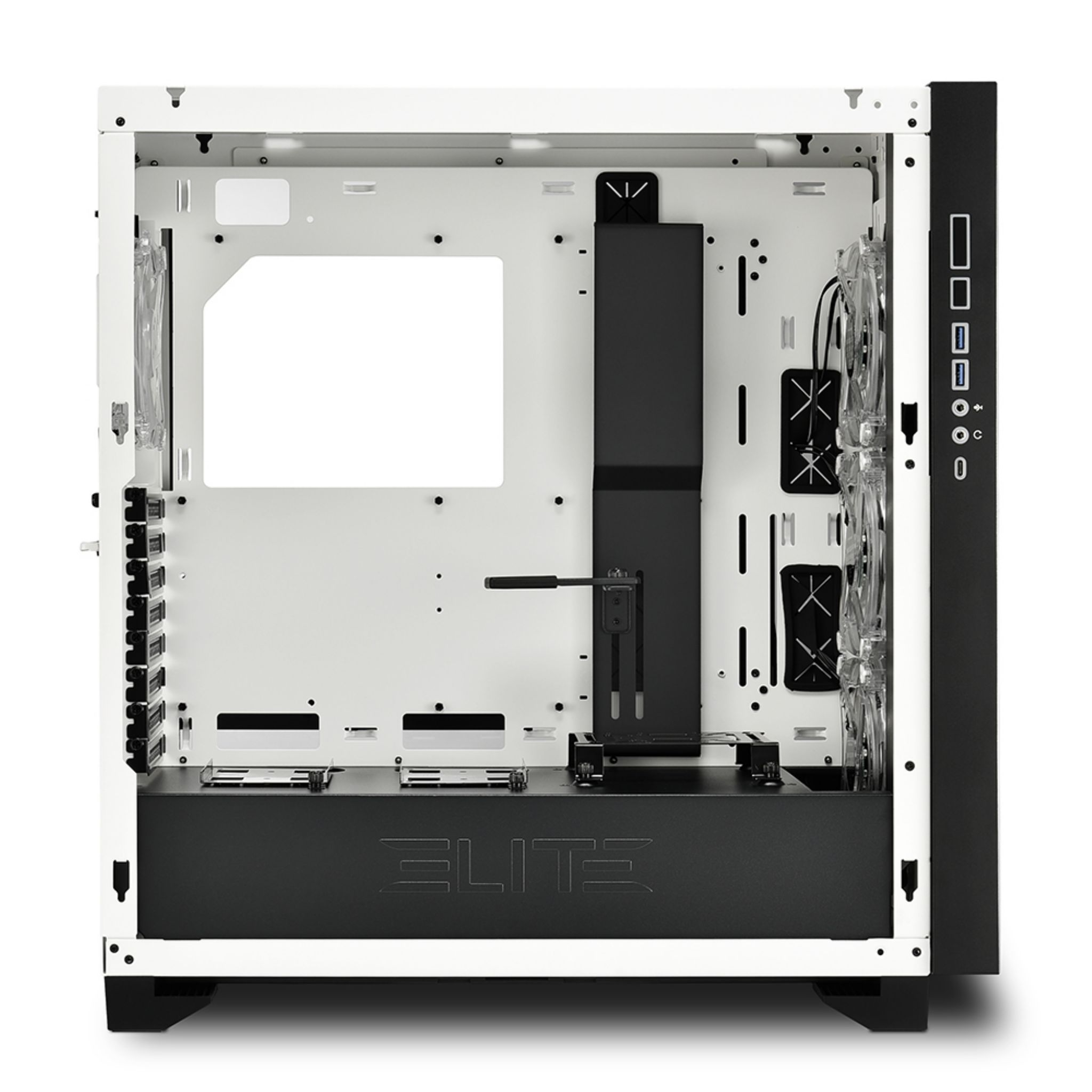 Case per computer, aperto. Interno bianco, esterno nero. Ventole e componenti visibili. Isolato su bianco.