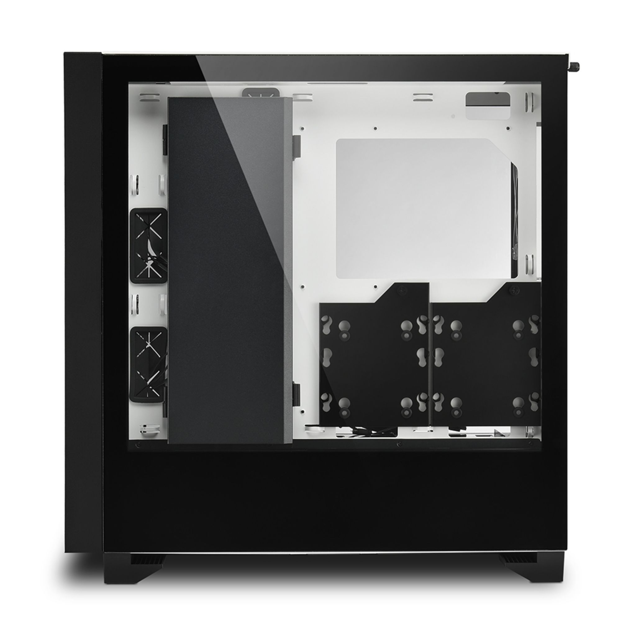 Case per computer nero con pannello laterale in vetro, che mostra i componenti interni. Sfondo bianco.