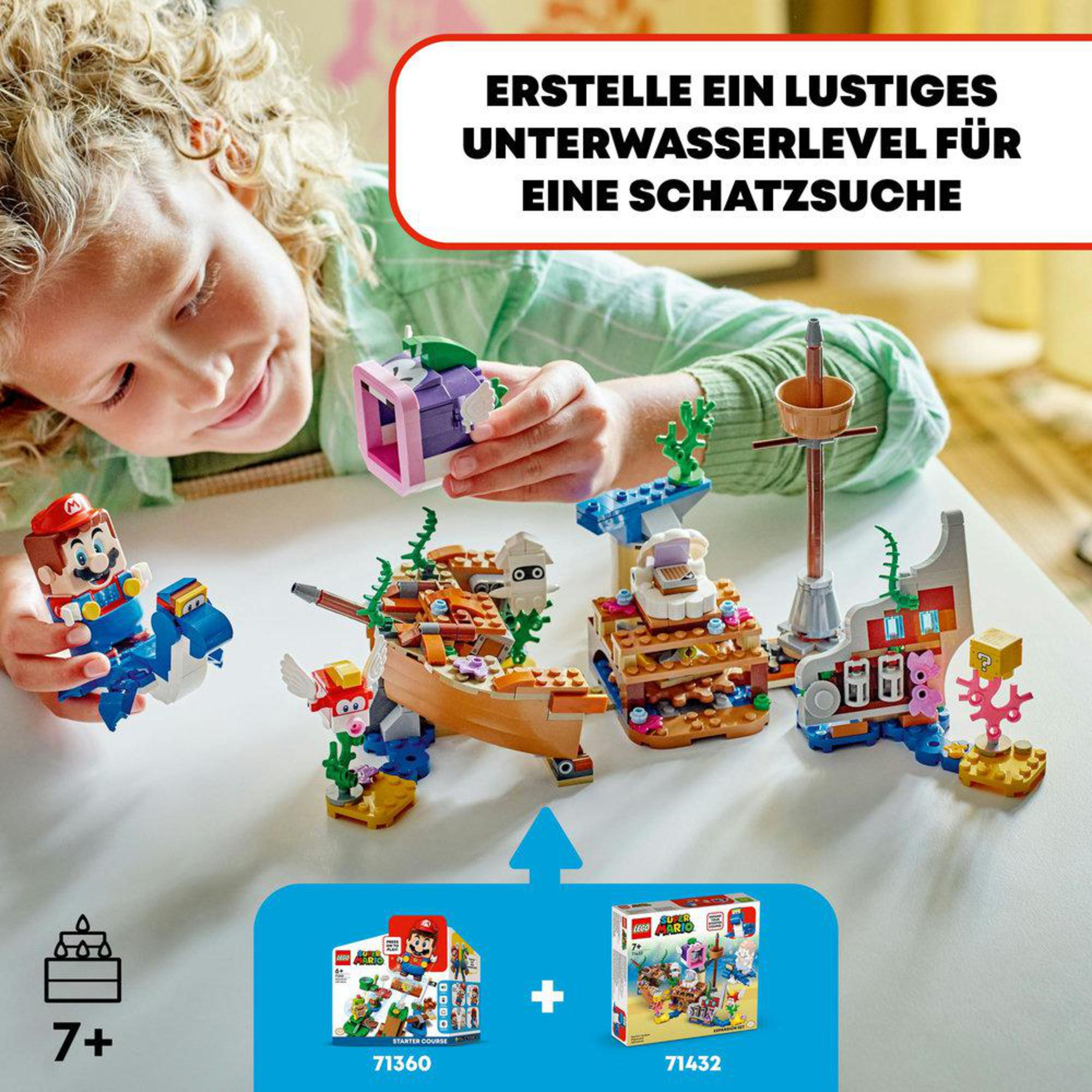 Kind mit Lego-Set. Boxen und Legosteine, Unterwasserszene.