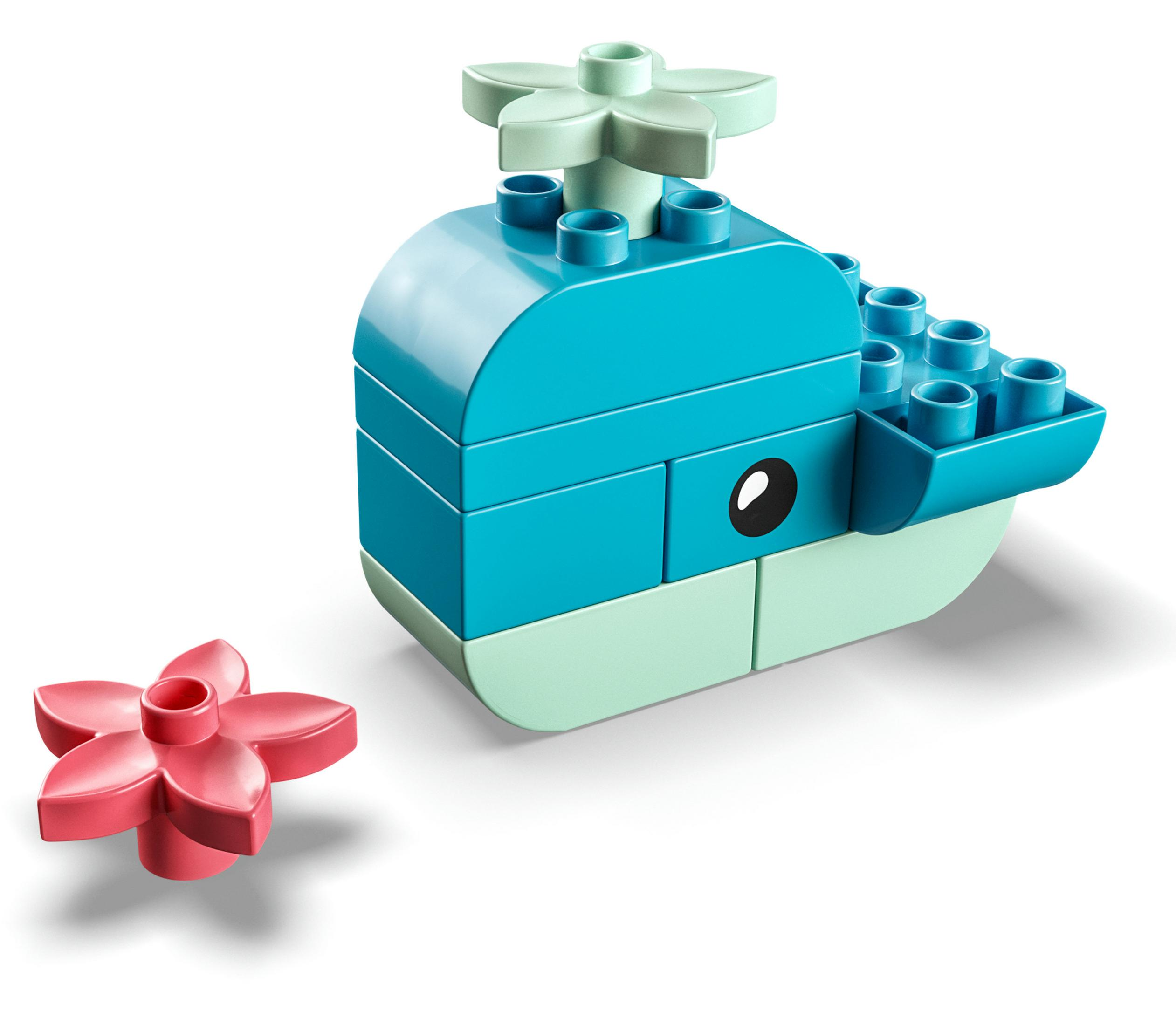 LEGO Duplo walvis en bloem. Blauwe walvis met een bloem en een losse rode bloem.
