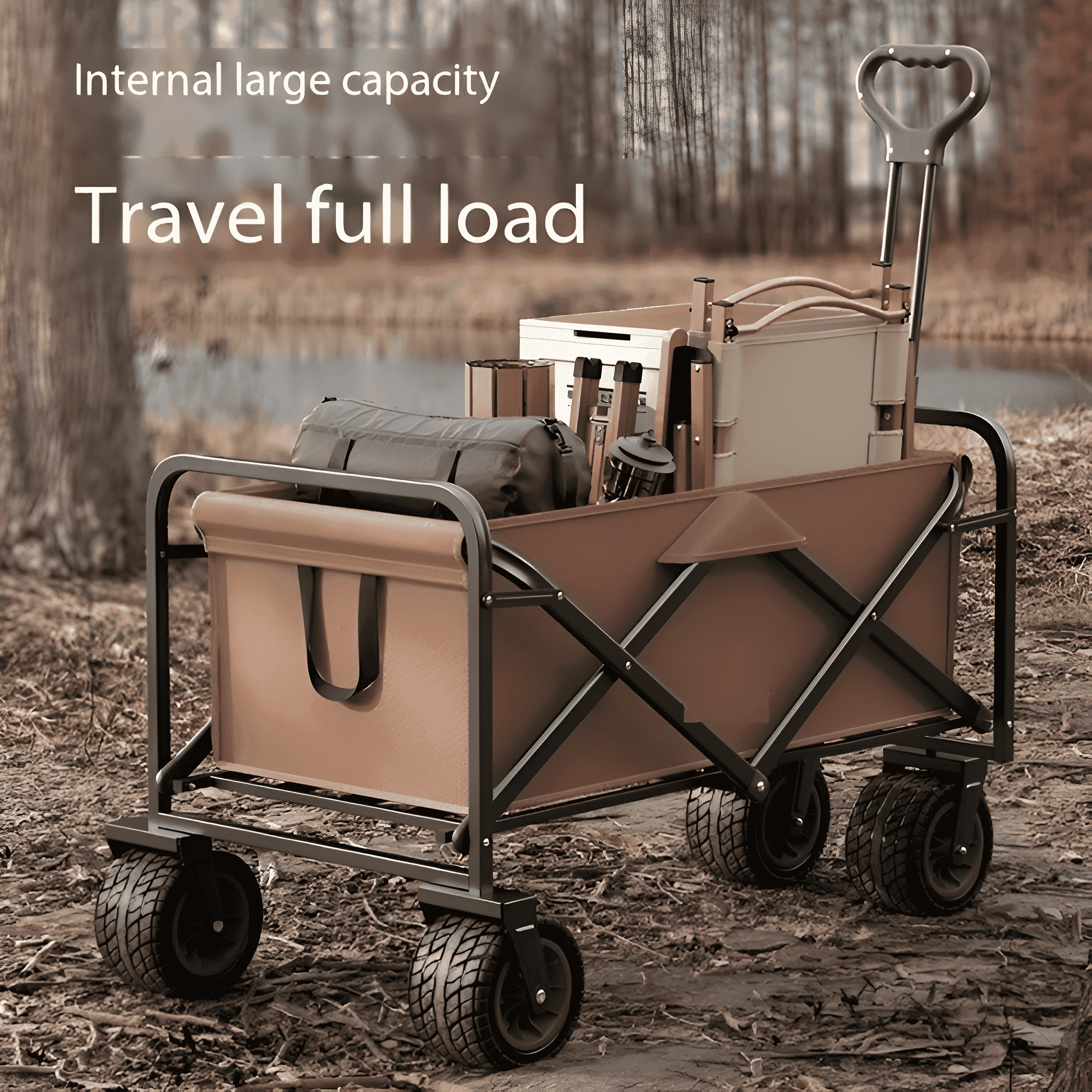 Brauner Wagen mit schwarzen Rädern, der Gegenstände transportiert. Auf der Seite steht: 'Travel full load'. Hintergrund: Bäume, Wasser.