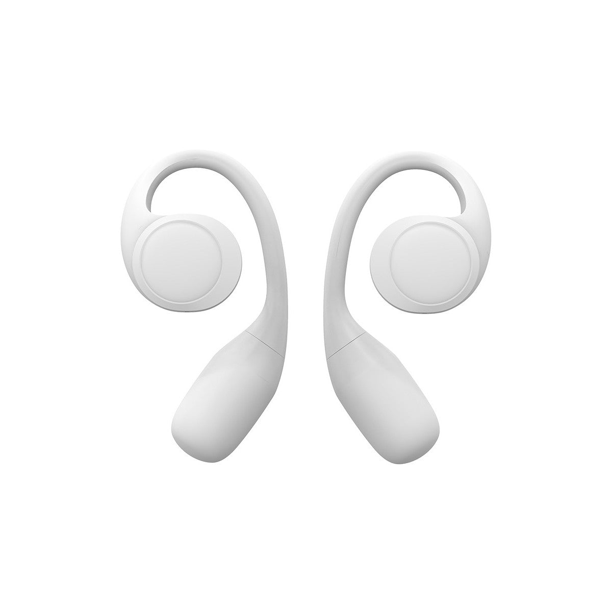 Auricolari wireless bianchi. Gli auricolari hanno un design curvo per adattarsi all'orecchio. Sfondo bianco.