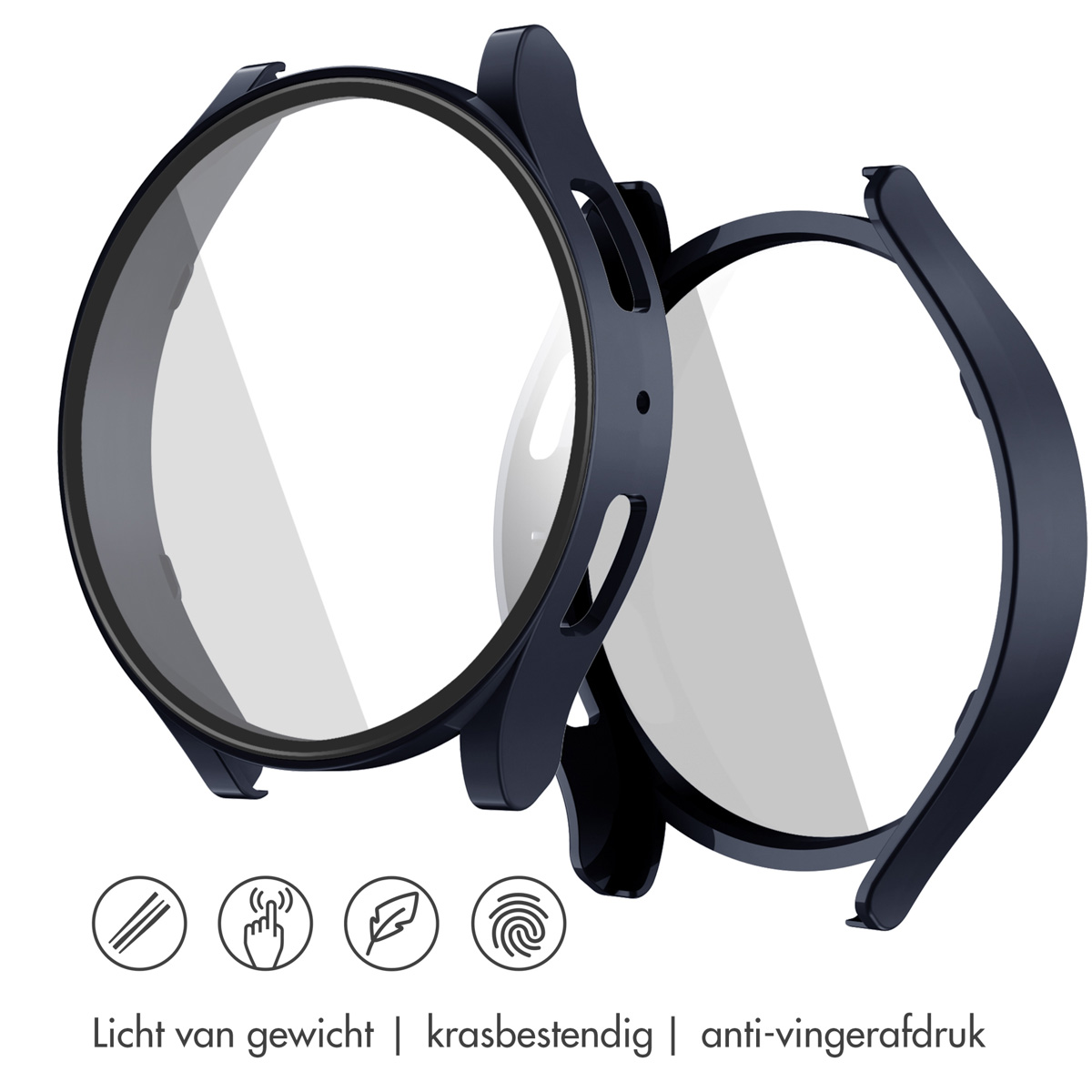Een smartwatch met een marineblauwe behuizing en een heldere schermbeschermer.