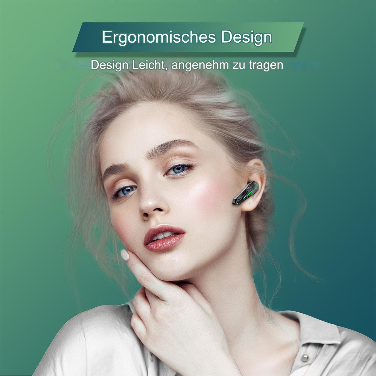 Eine Frau mit blauen Augen, die einen Bluetooth-Ohrhörer im Ohr trägt.