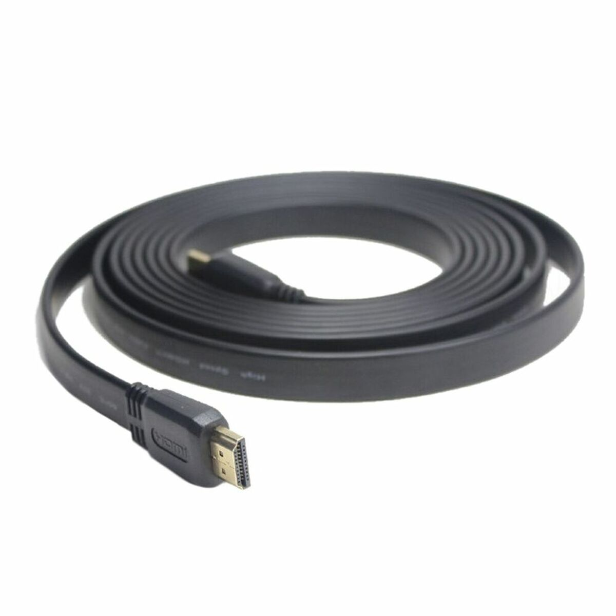 Câble HDMI noir enroulé. Le câble a des connecteurs aux deux extrémités.