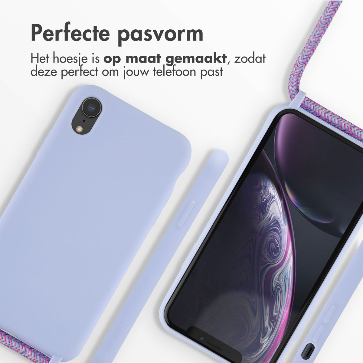 Étui de téléphone bleu avec cordon. Écran du téléphone visible. Texte : Ajustement parfait.