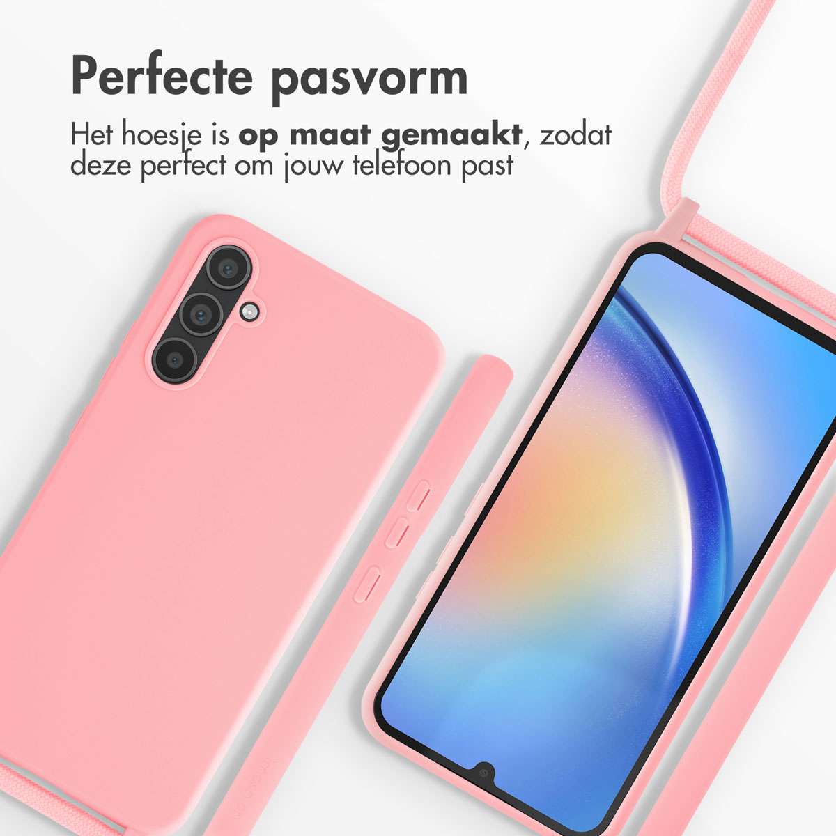 Roze telefoonhoes met riem, telefoon rechts. Scherm toont een blauwe afbeelding. Achtergrond is wit.