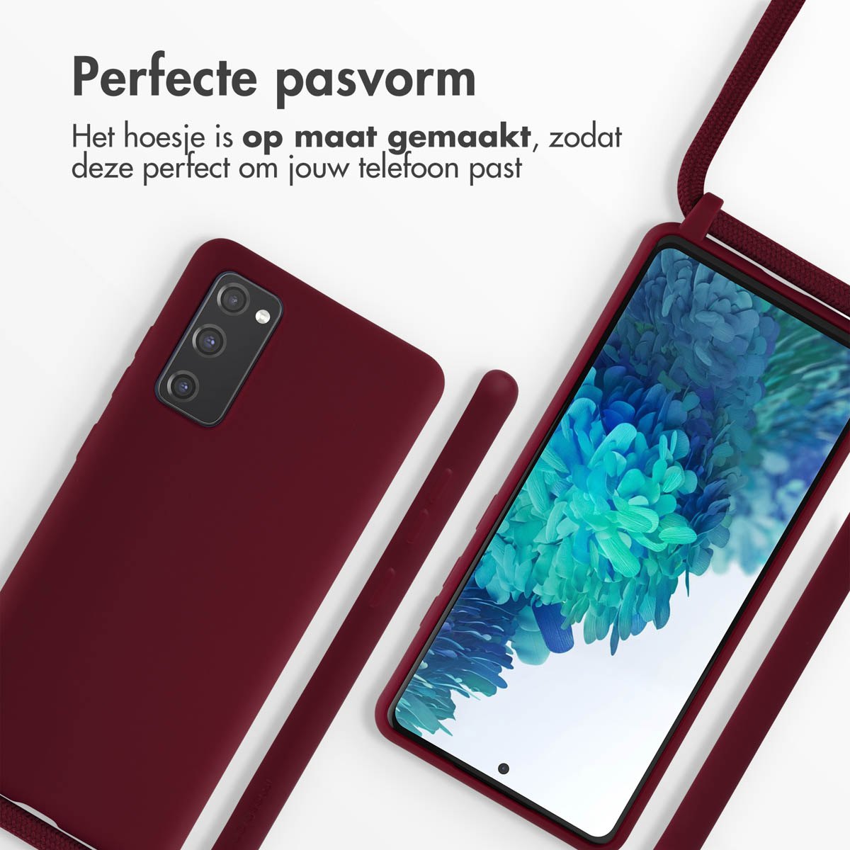 Coque et téléphone bordeaux avec lanière. Le téléphone affiche un fond bleu et vert.