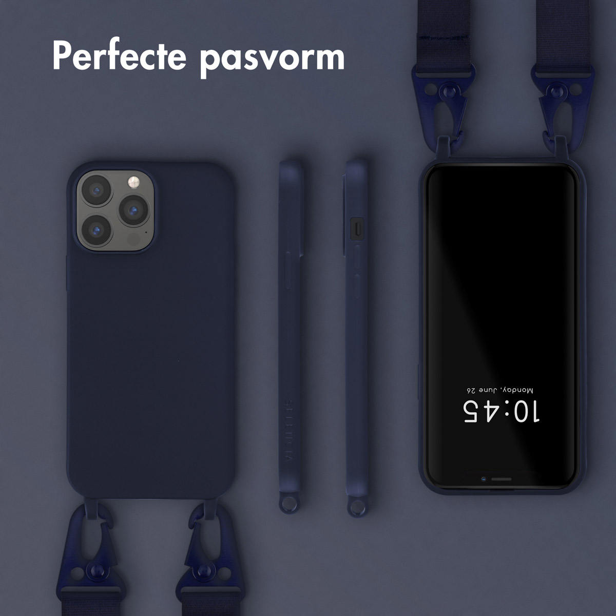 Blauwe telefoonhoesjes met een telefoon. De telefoon heeft een koord. De achtergrond is donker.