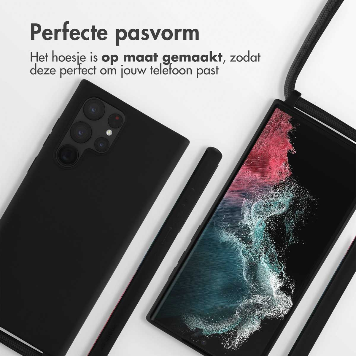 Coque de téléphone noire et téléphone avec écran coloré. L'étui a des découpes pour l'appareil photo. Sangle noire.