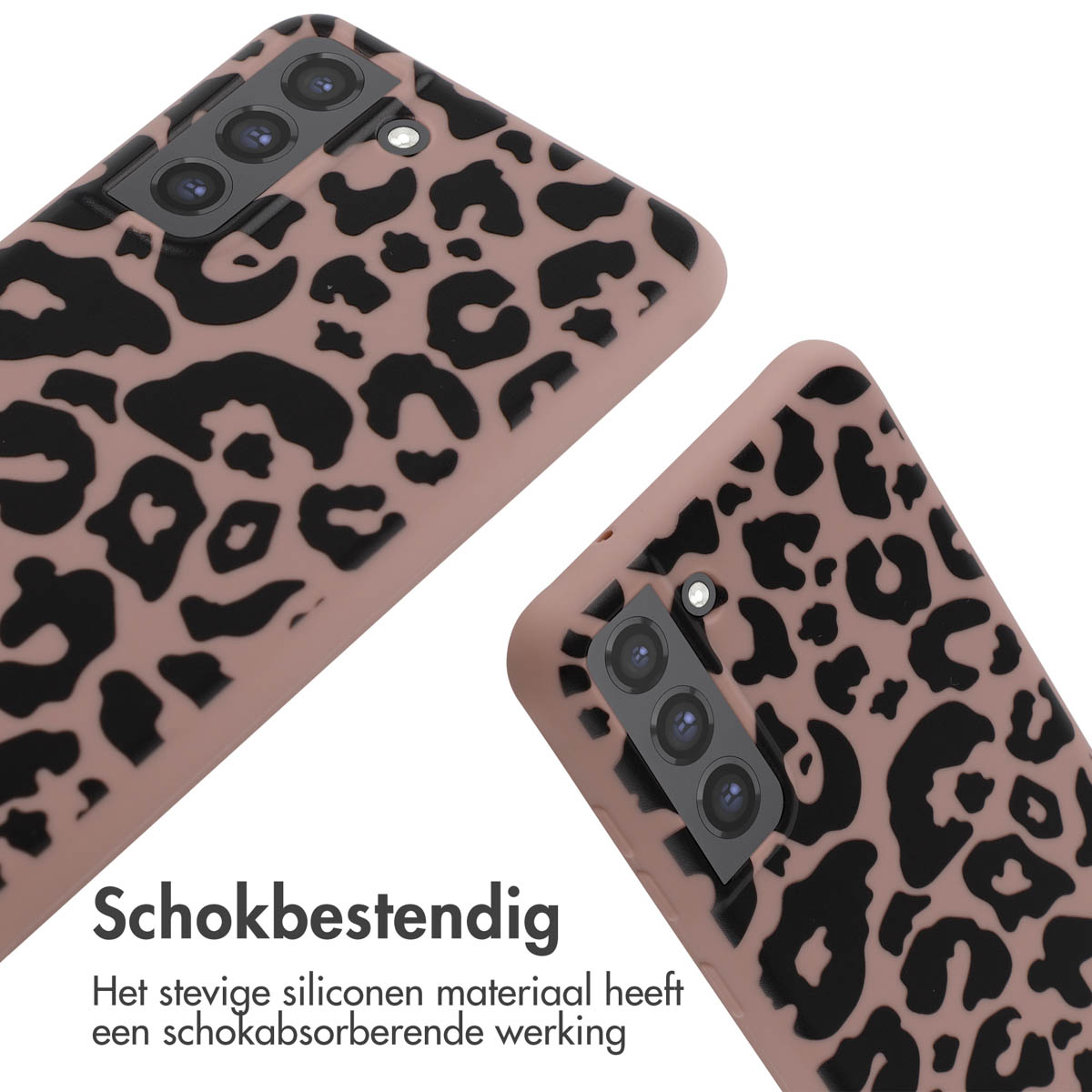 Twee roze telefoonhoesjes met zwarte luipaardprint. Witte achtergrond.