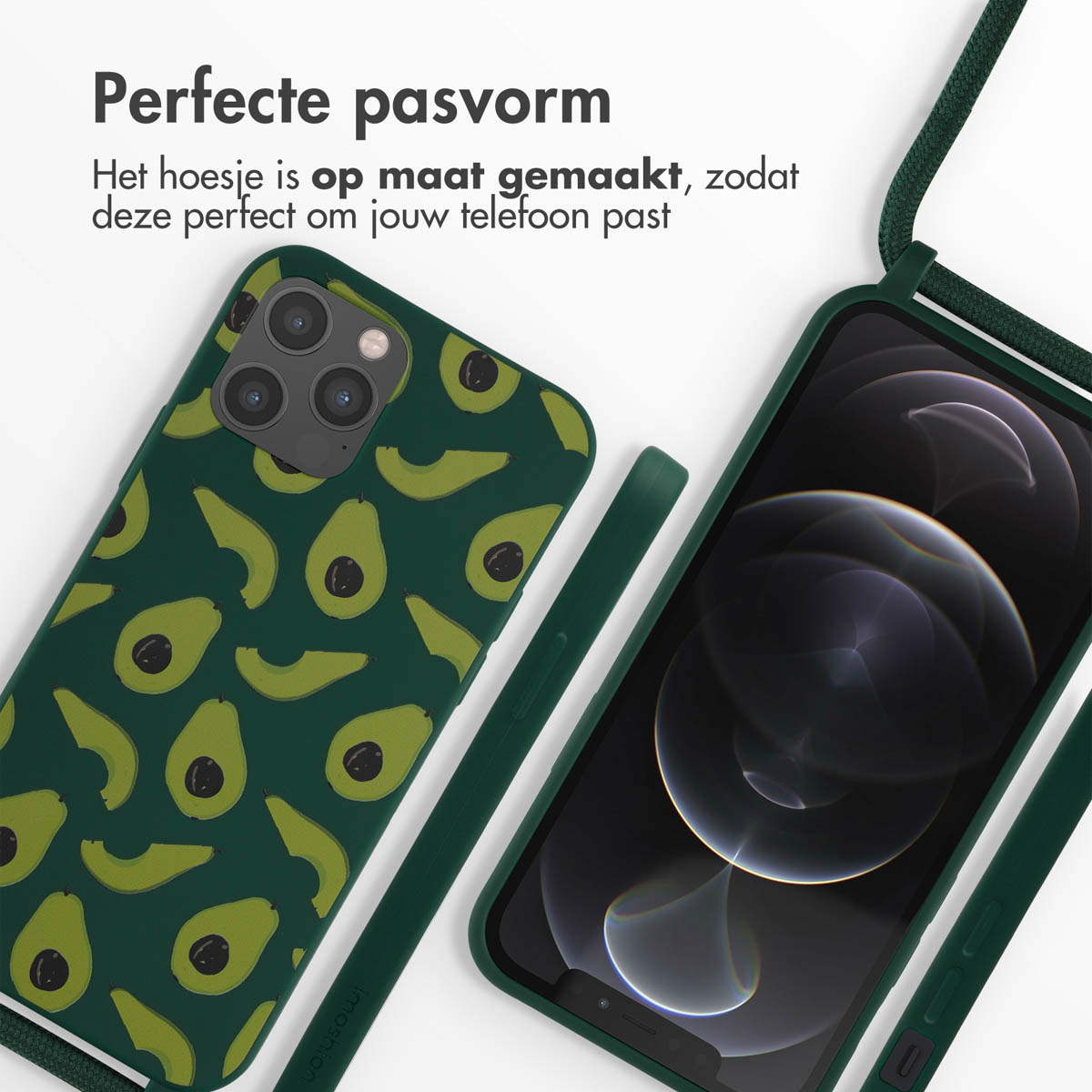 Grüne Handyhülle mit Avocadomuster. Telefon mit sichtbarem Bildschirm und grünem Kabel. Weißer Hintergrund.