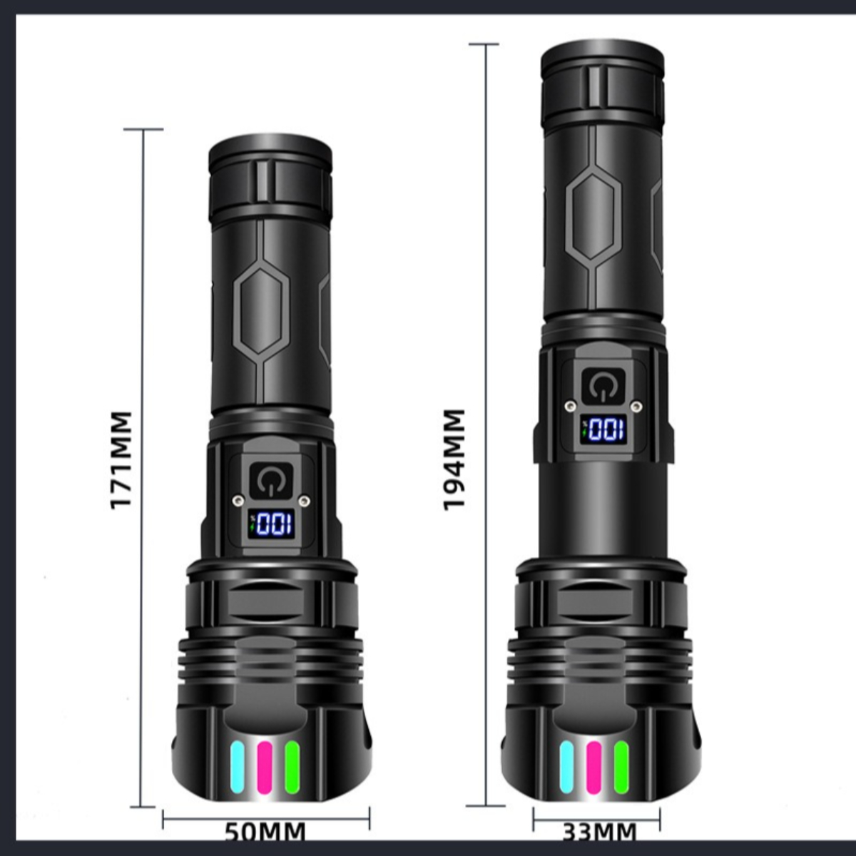 Zwei schwarze Taschenlampen mit Digitalanzeigen und Farbakzenten, Größenvergleich.