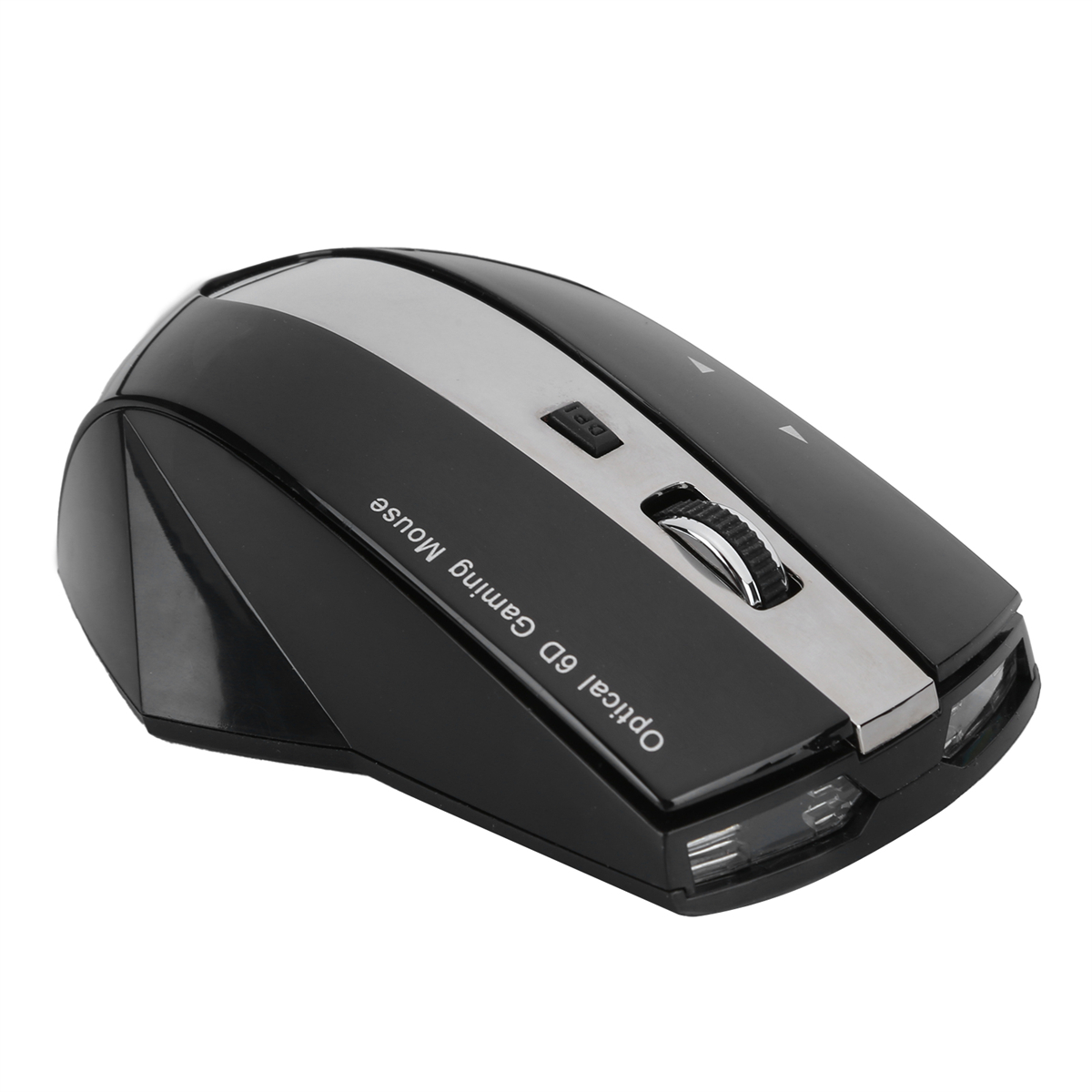Eine schwarze optische Gaming-Maus mit silbernem Streifen und einem Scrollrad auf weißem Untergrund.