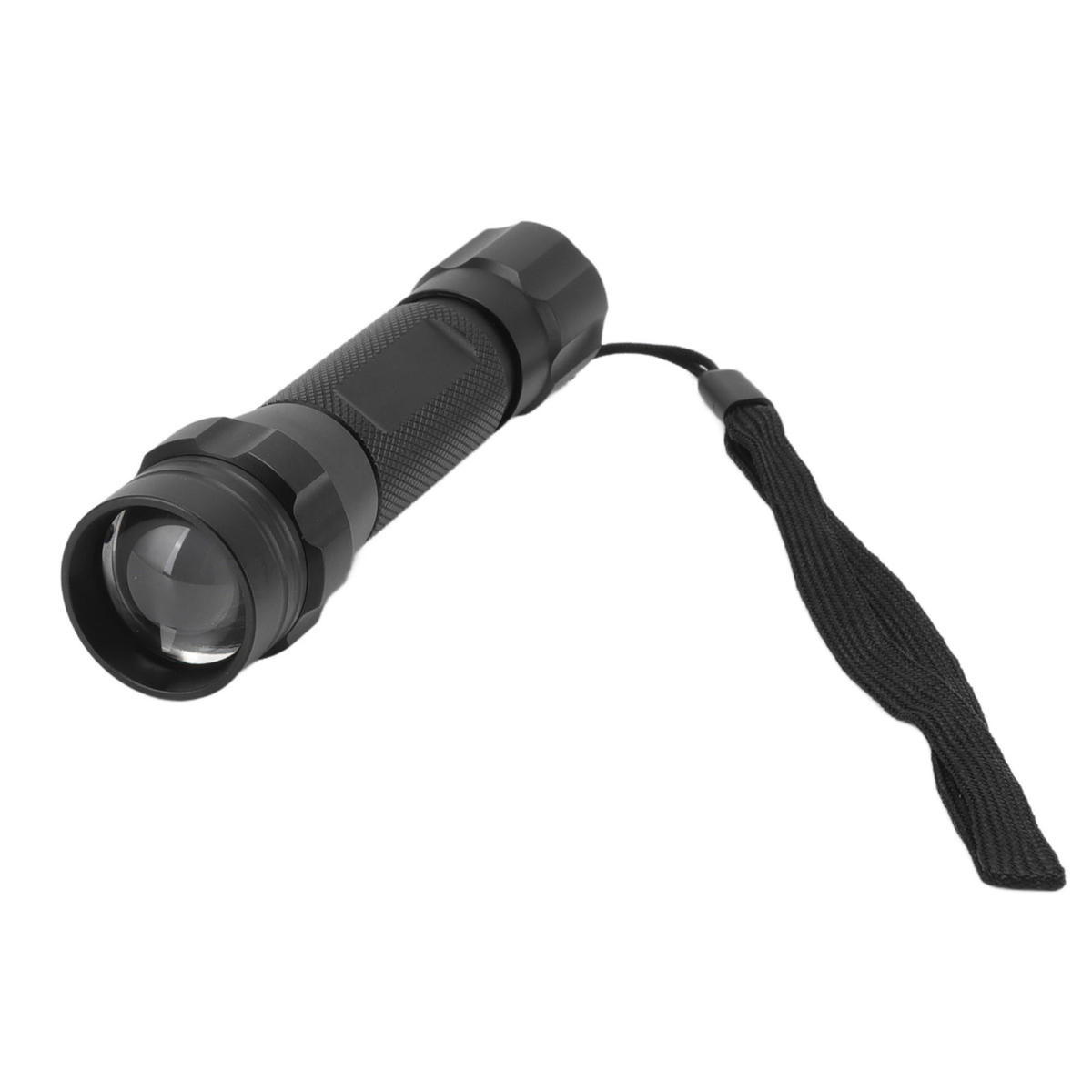 Eine schwarze Taschenlampe mit Handschlaufe. Die Linse ist sichtbar.