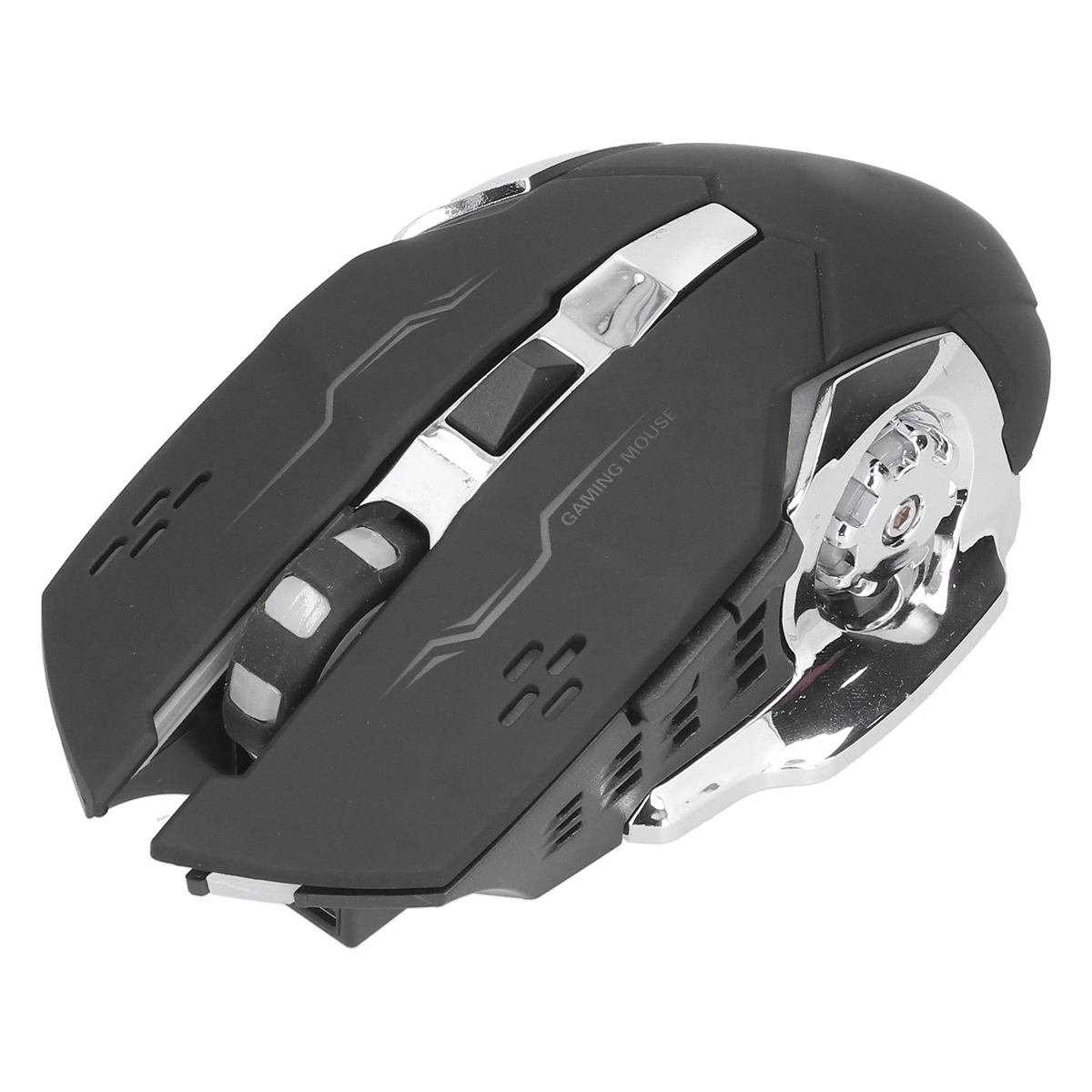 Eine schwarze Gaming-Maus mit metallischen Akzenten und einem Scrollrad, schräge Ansicht.