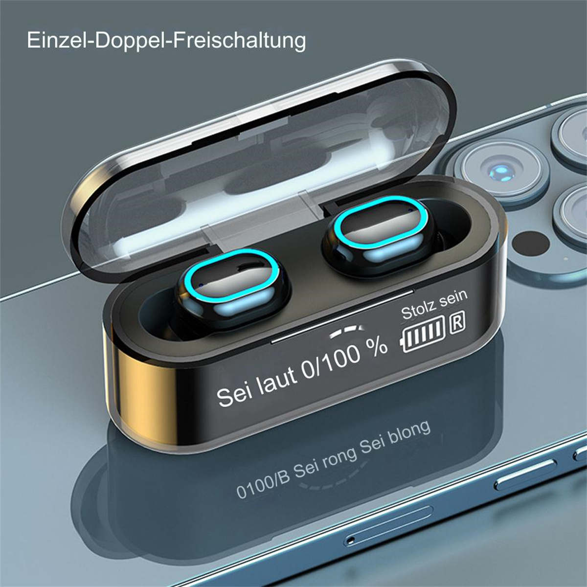 Ohrhörer in einem Ladecase. Das Case ist geöffnet. Ein Telefon ist im Hintergrund.