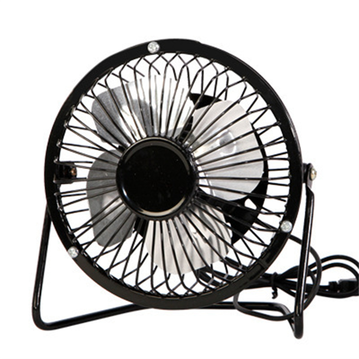 Ein kleiner schwarzer Ventilator mit Metallrahmen und Flügeln wird gezeigt.